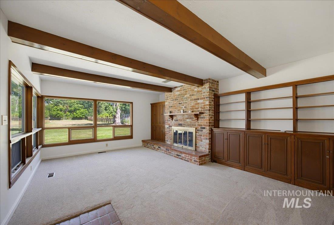 3510 N Sycamore Dr Property Photo 22