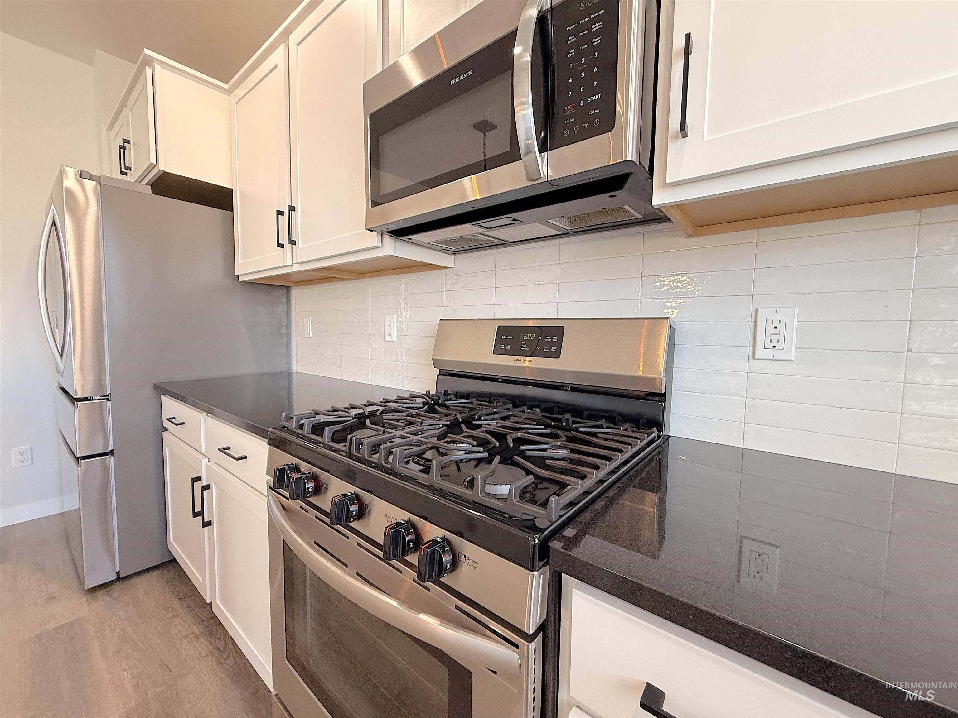 10010 W Lyrical Dr Property Photo 8