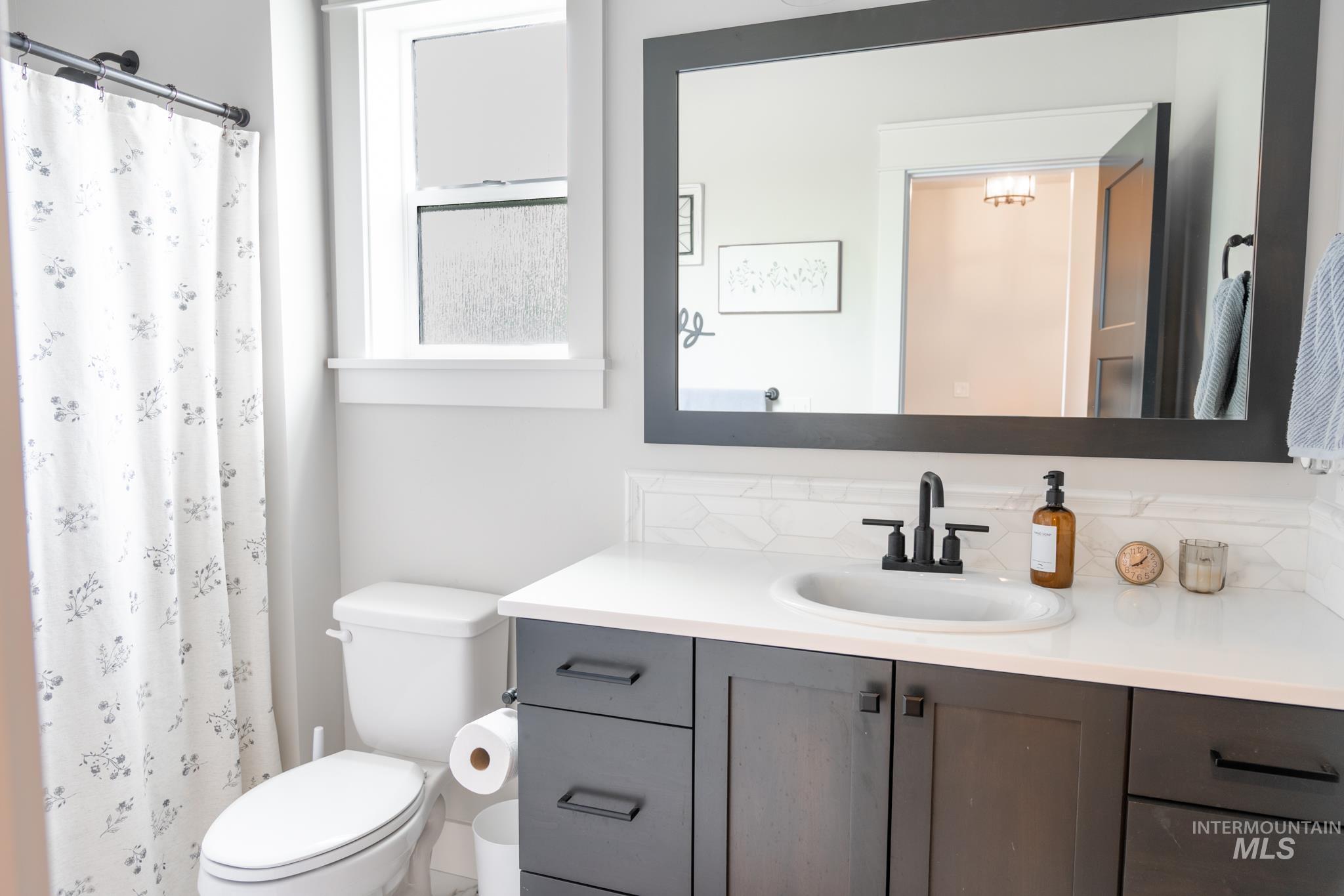 12112 S Culmen Way Property Photo 9