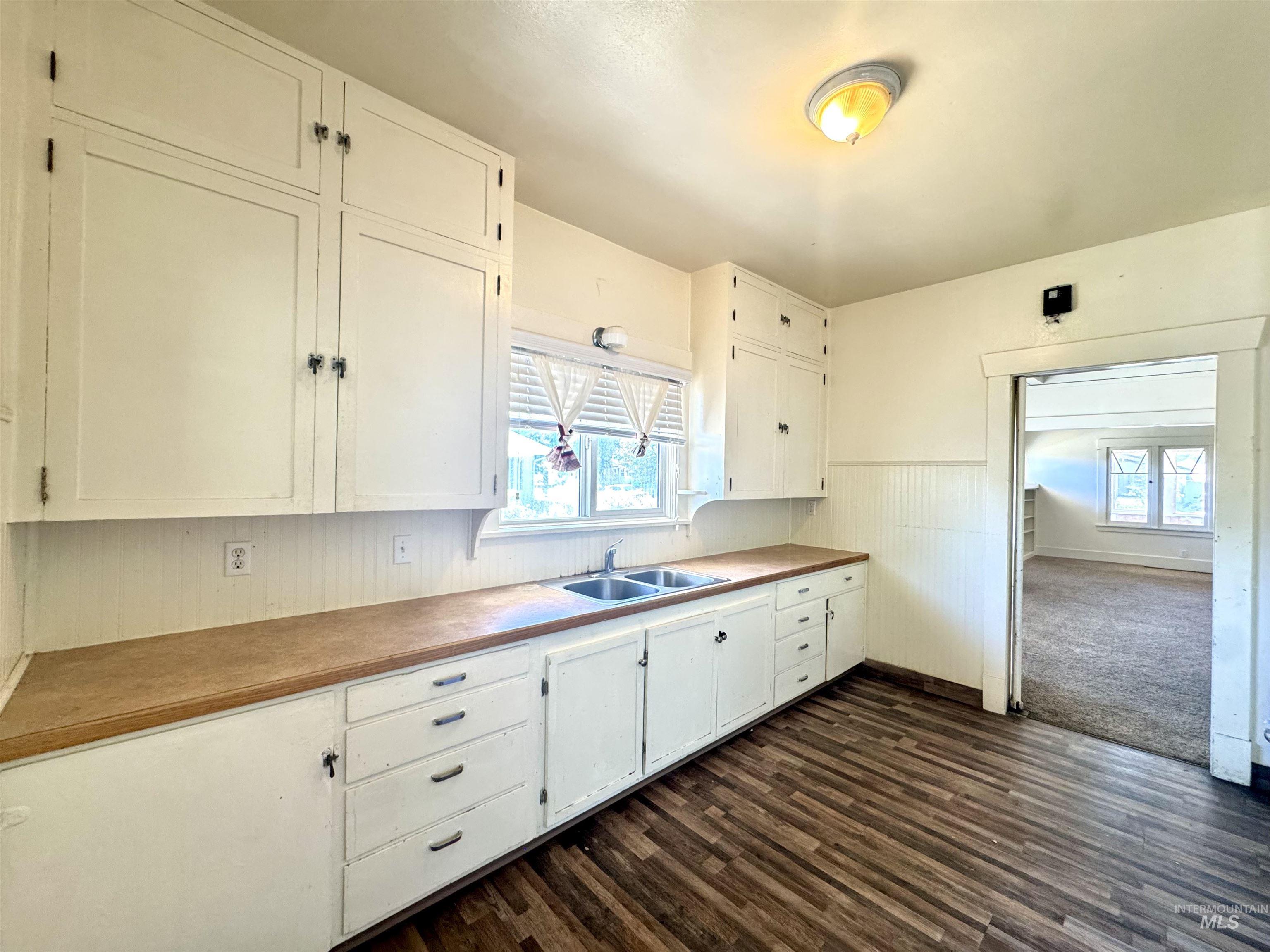 1639 Conant Ave Property Photo 10