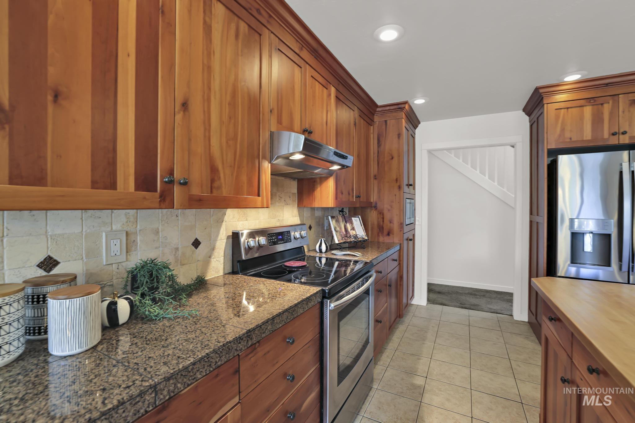 663 Cento Ct Property Photo 17