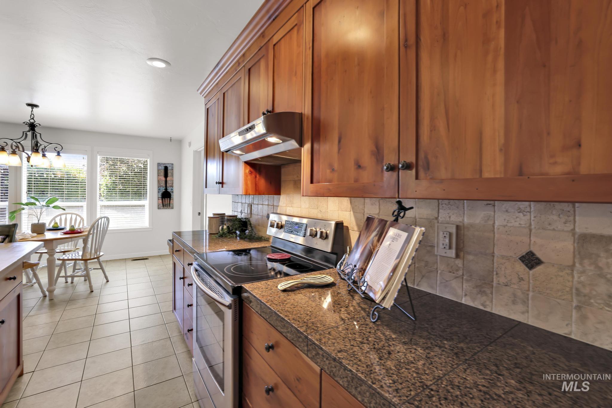 663 Cento Ct Property Photo 18