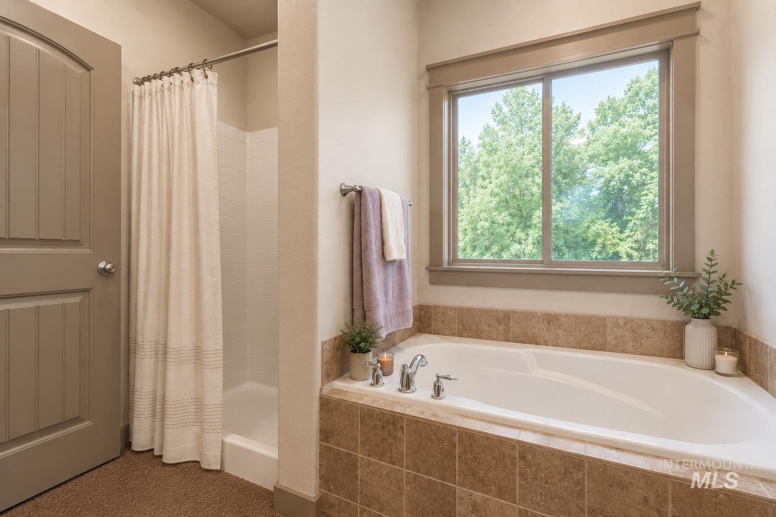 2946 N Christian Way Property Photo 23