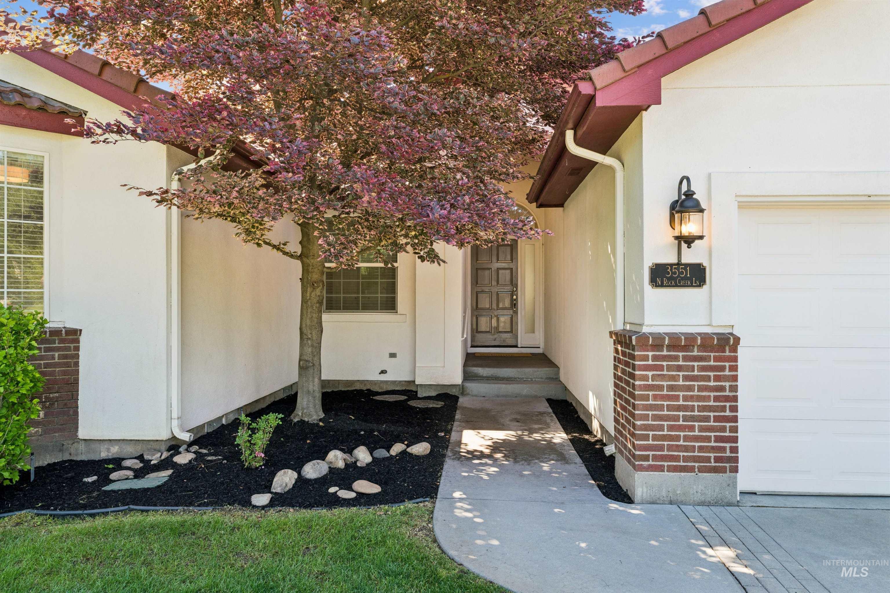3551 N Rock Creek Lane Property Photo 4
