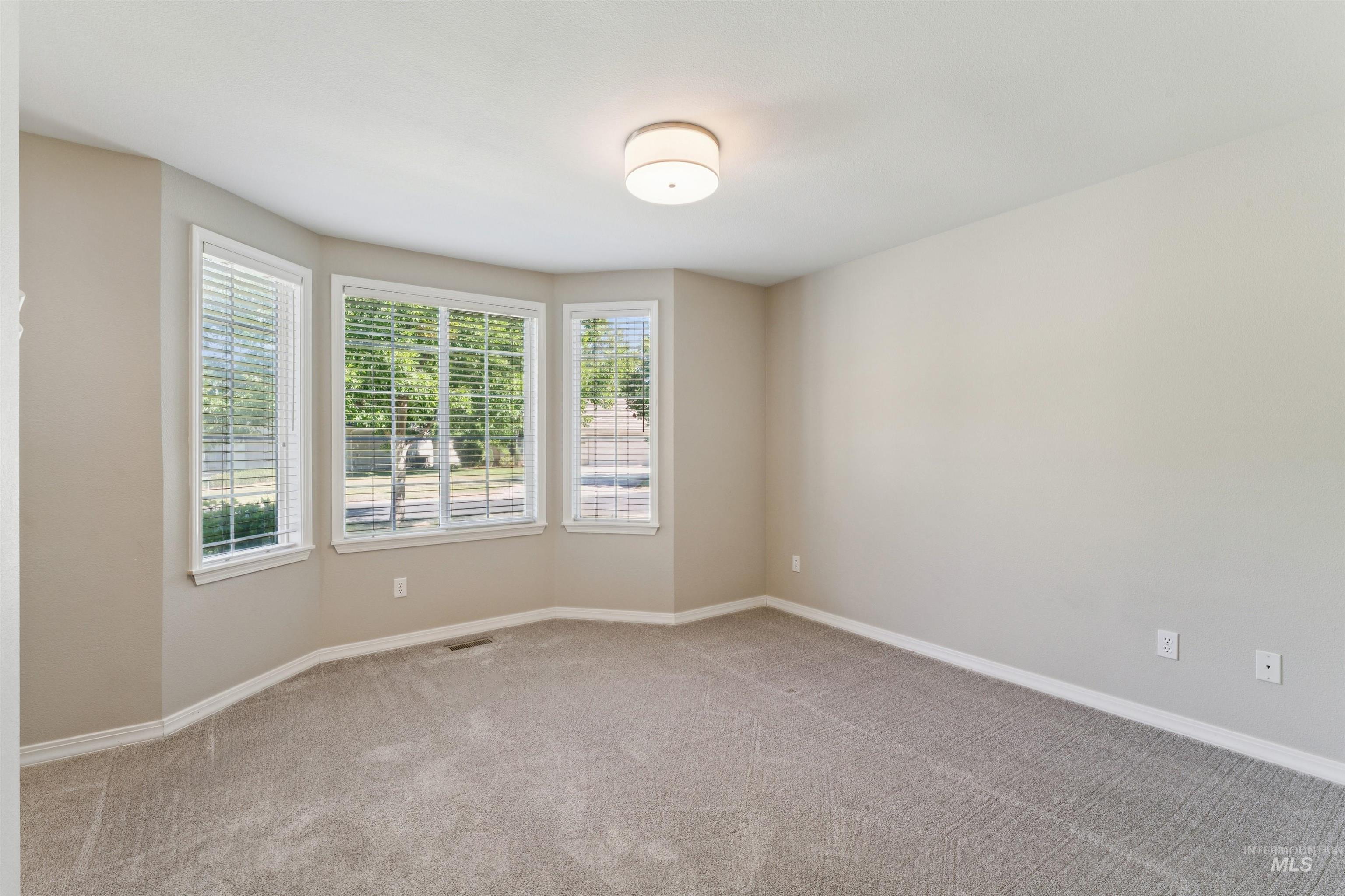 3551 N Rock Creek Lane Property Photo 35