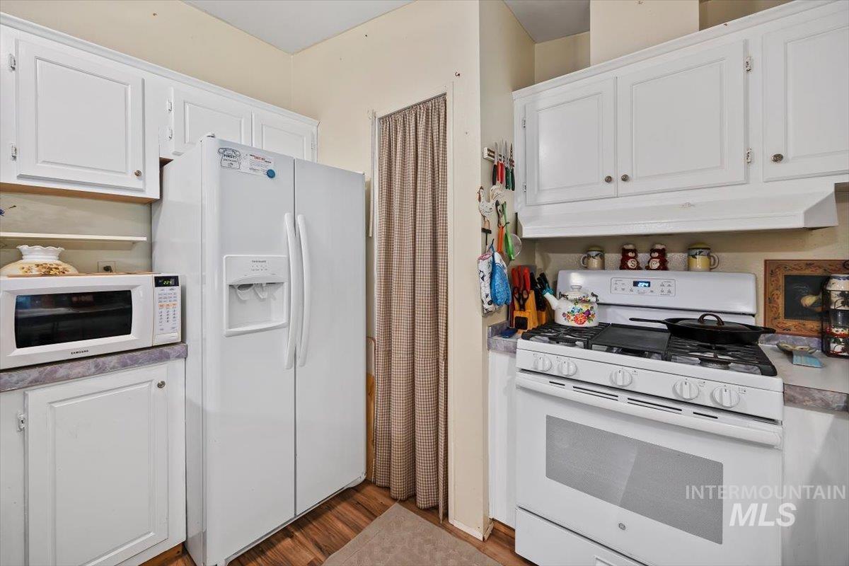 333 Rock Creek Rd N Property Photo 14