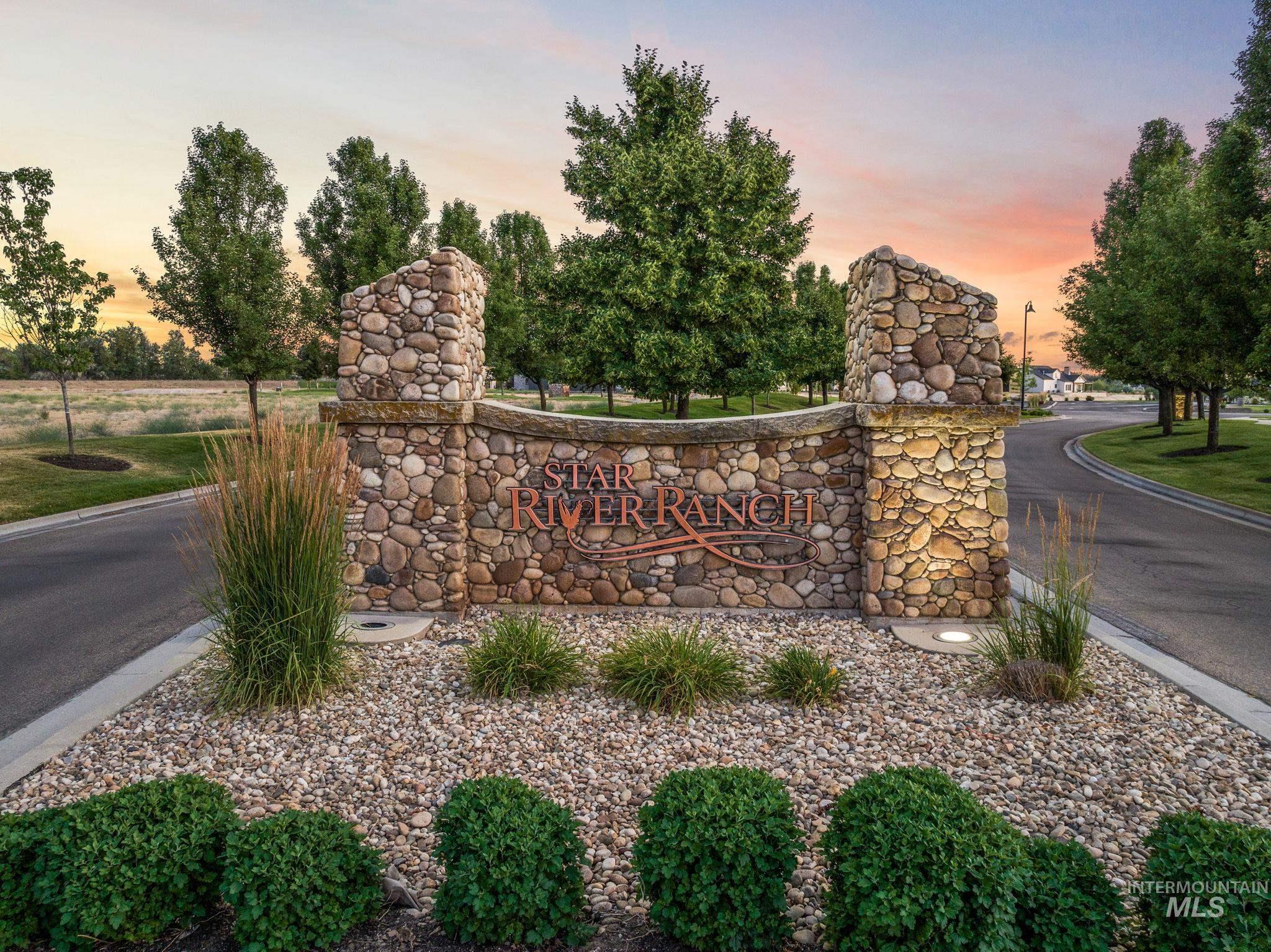 21510 Salmon Falls Lane Property Photo 6