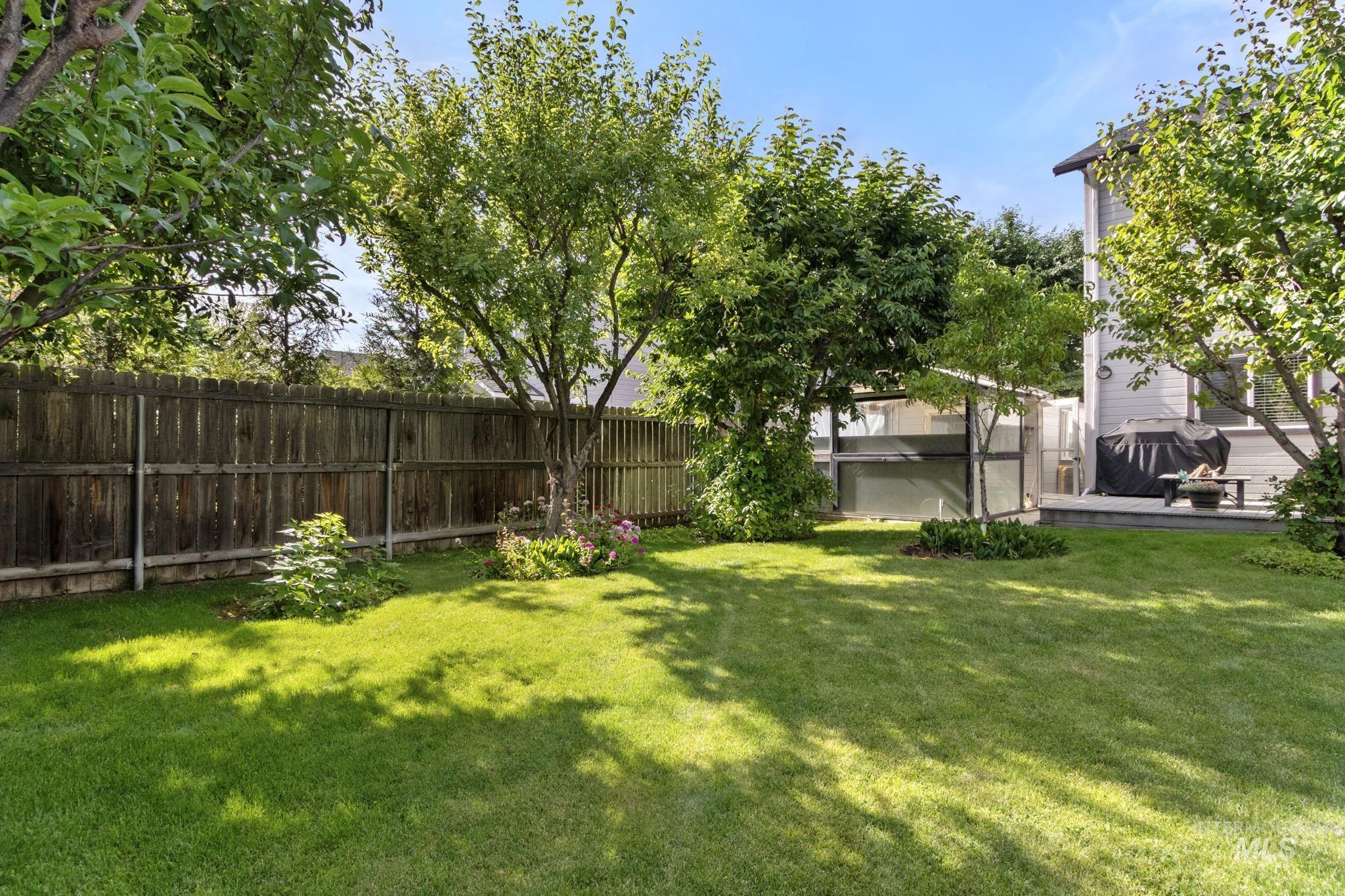 155 E Moskee St. Property Photo 42