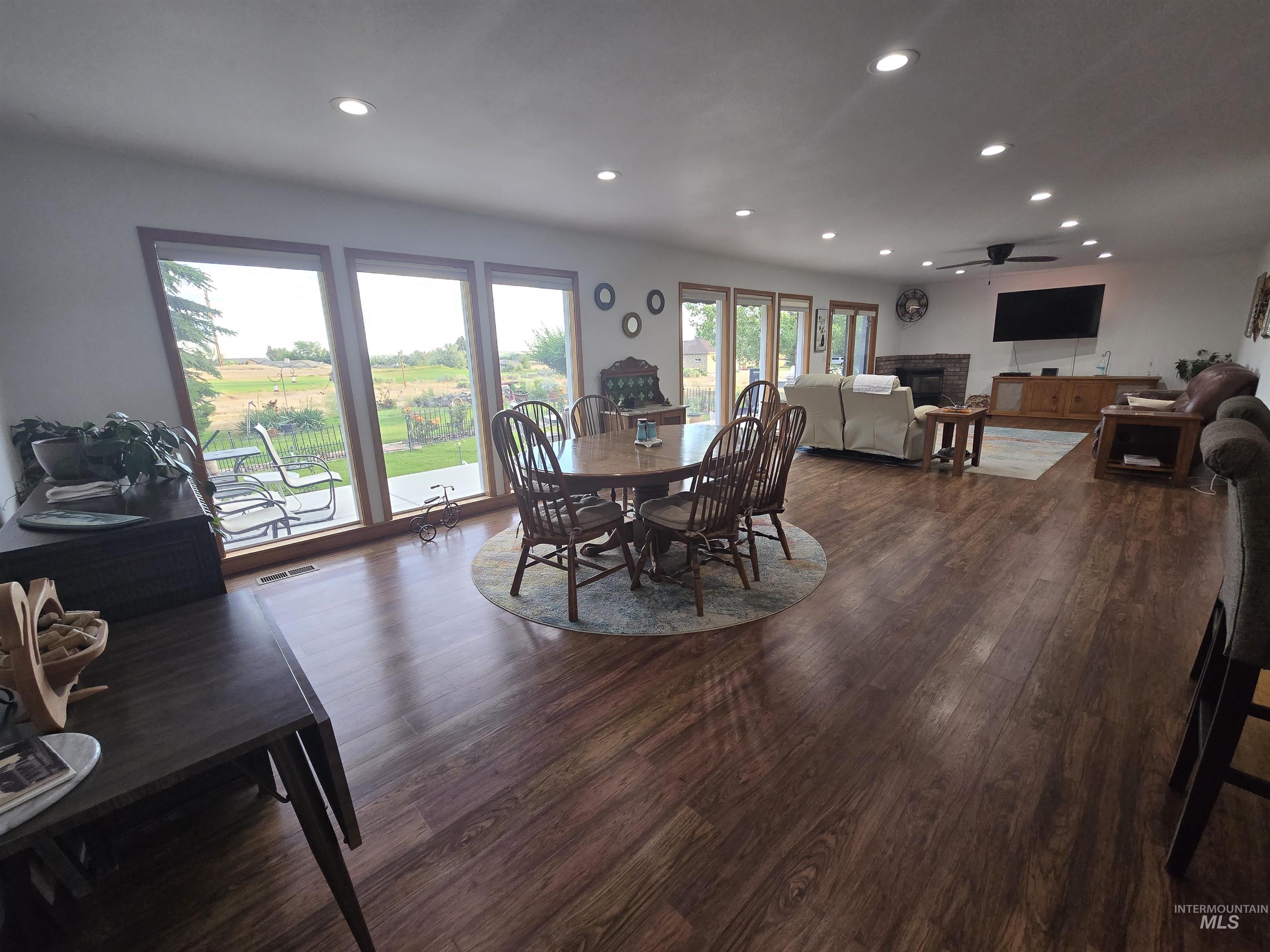 130 Doral Dr Property Photo 13