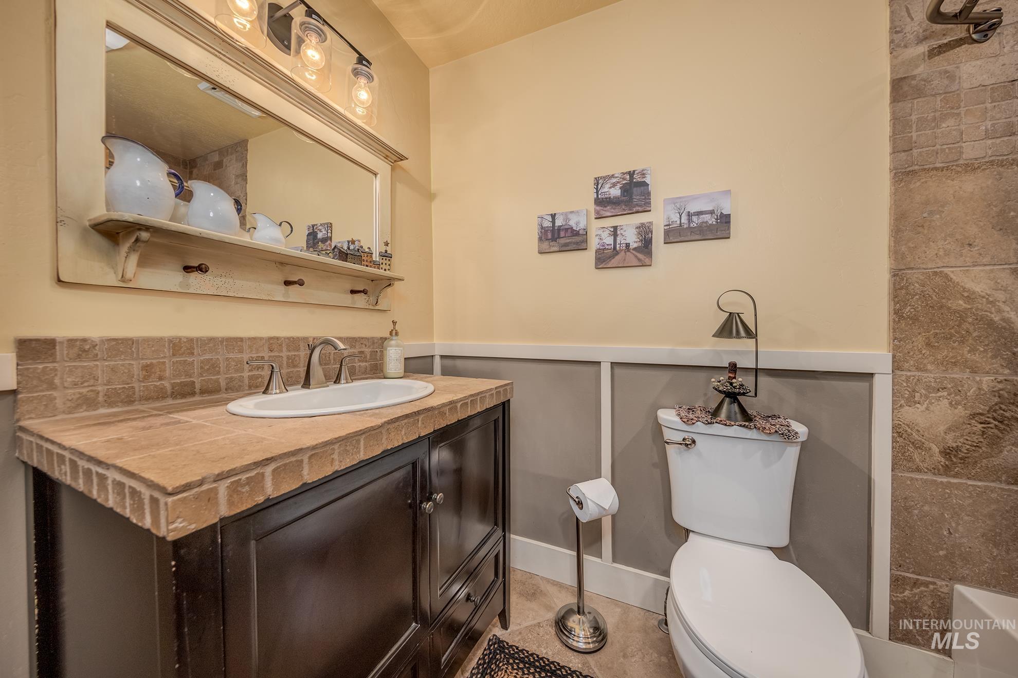 1530 Ross Road Property Photo 24