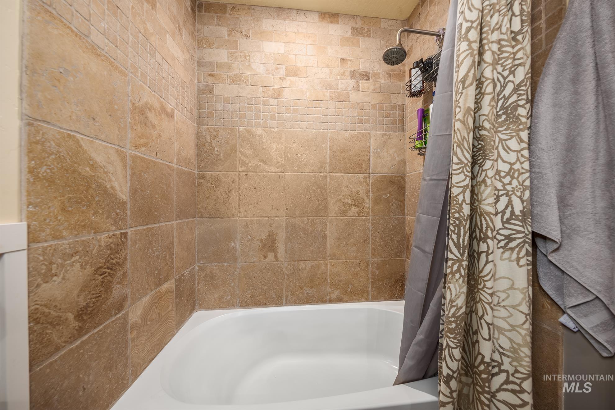 1530 Ross Road Property Photo 25
