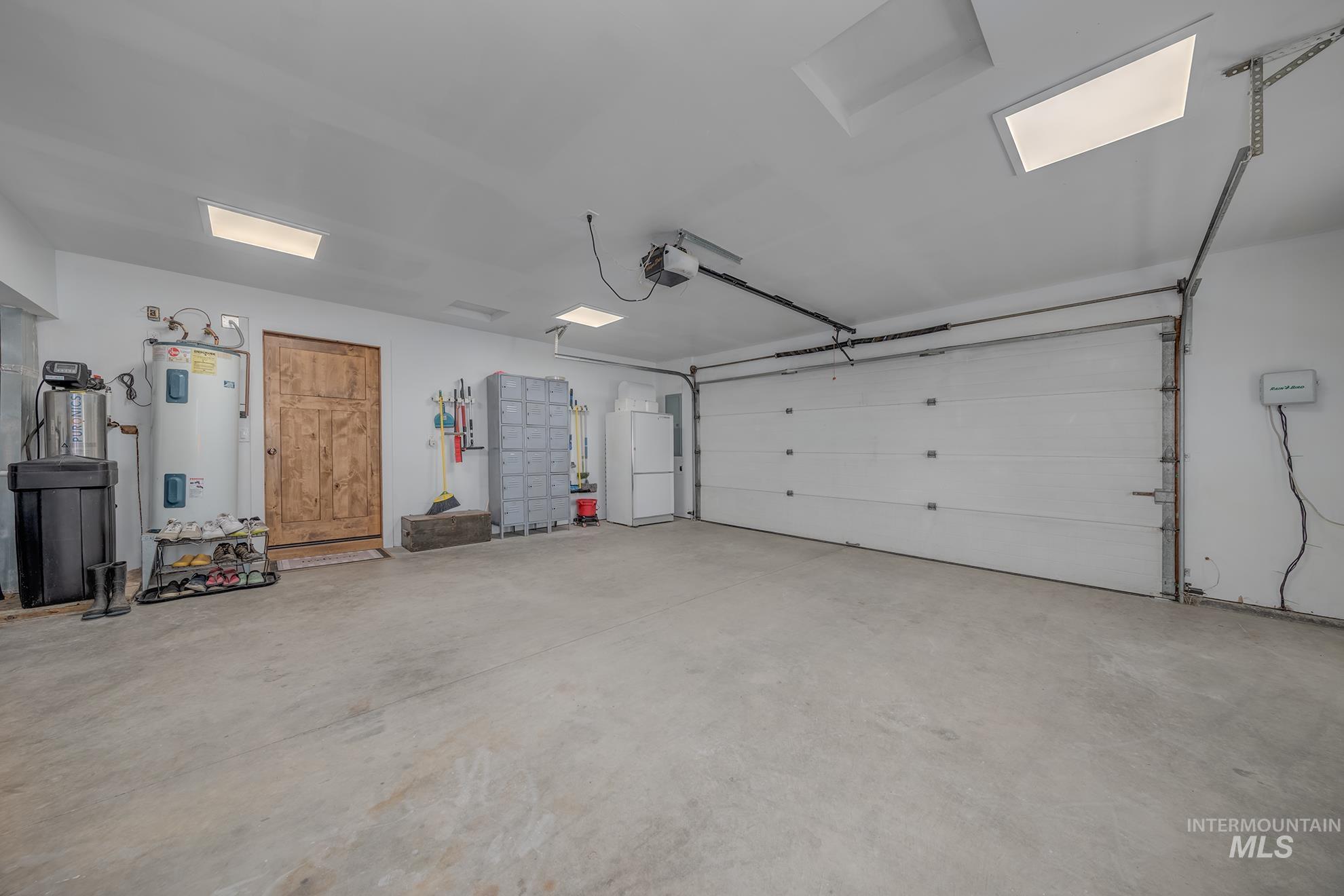1530 Ross Road Property Photo 43
