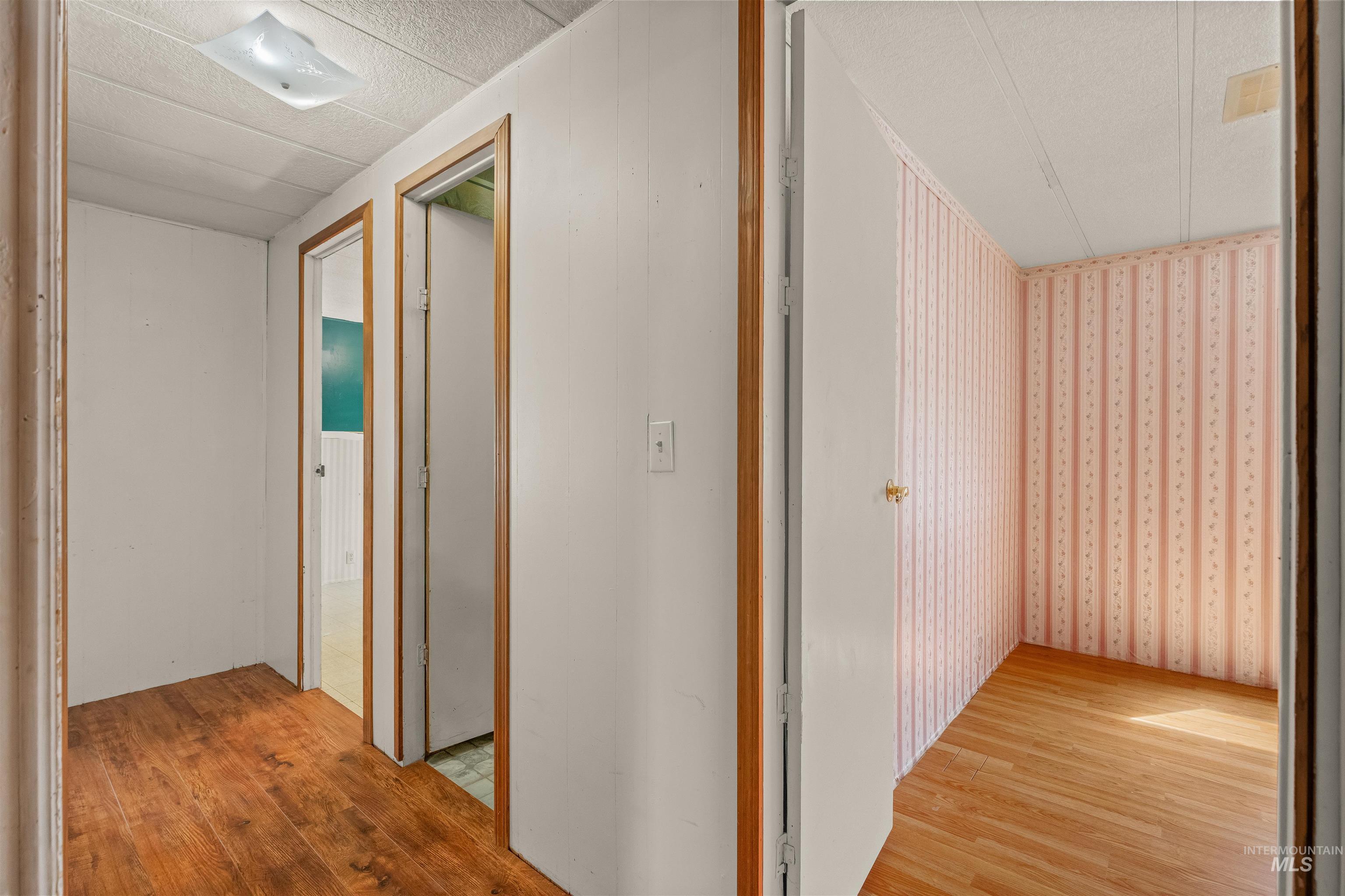 1752 Stafford Dr Property Photo 21