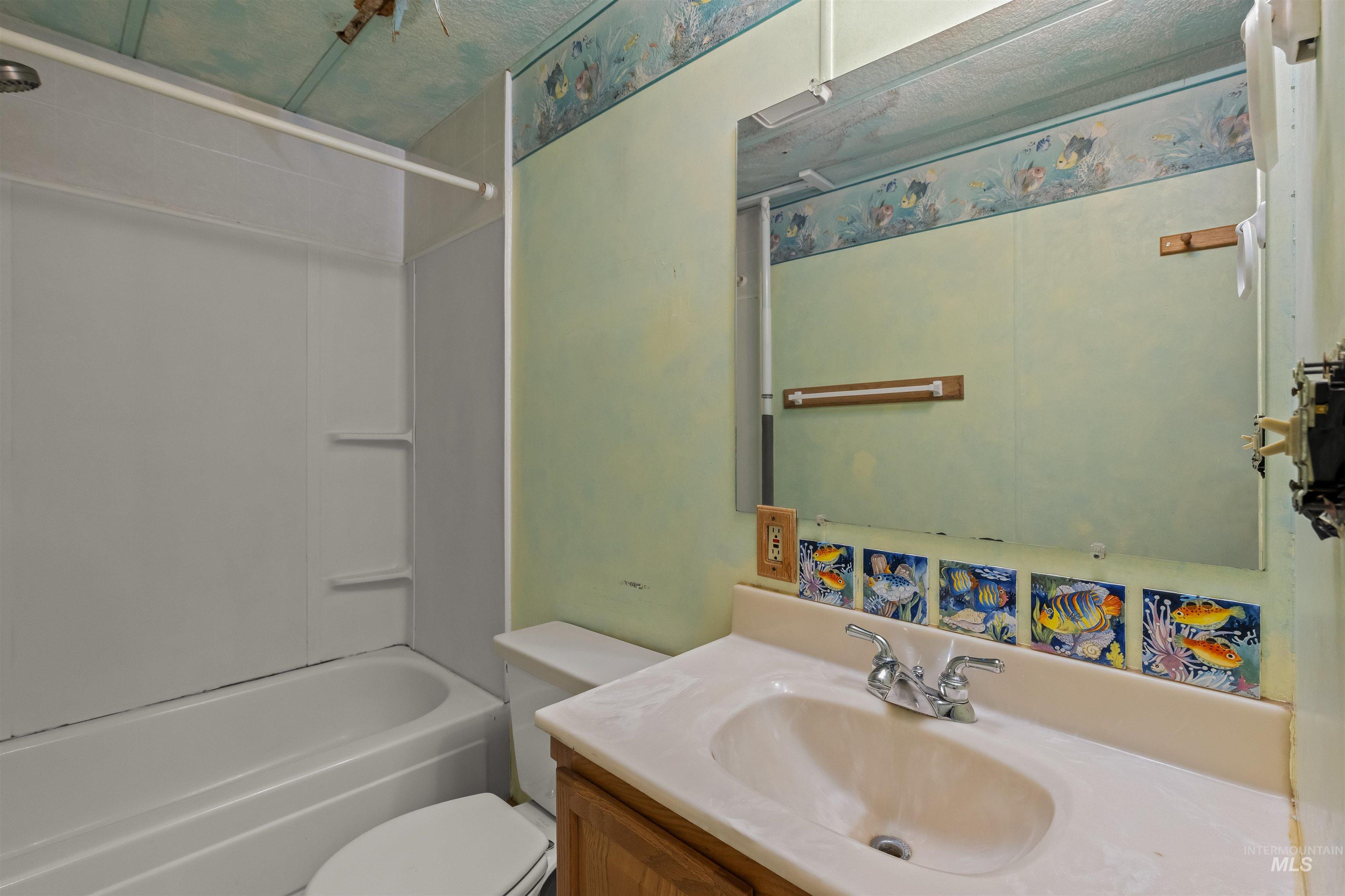 1752 Stafford Dr Property Photo 26