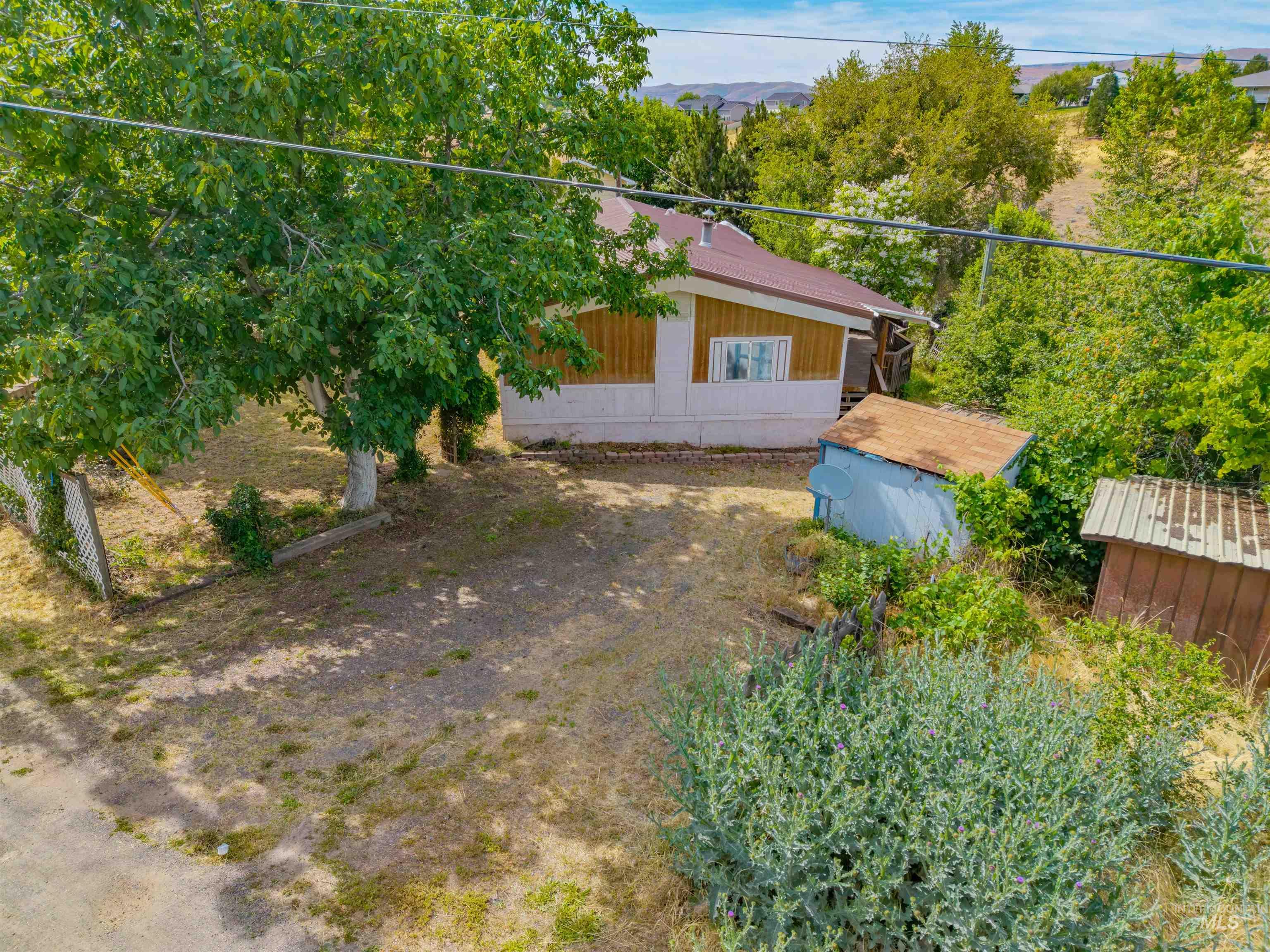 1752 Stafford Dr Property Photo 30