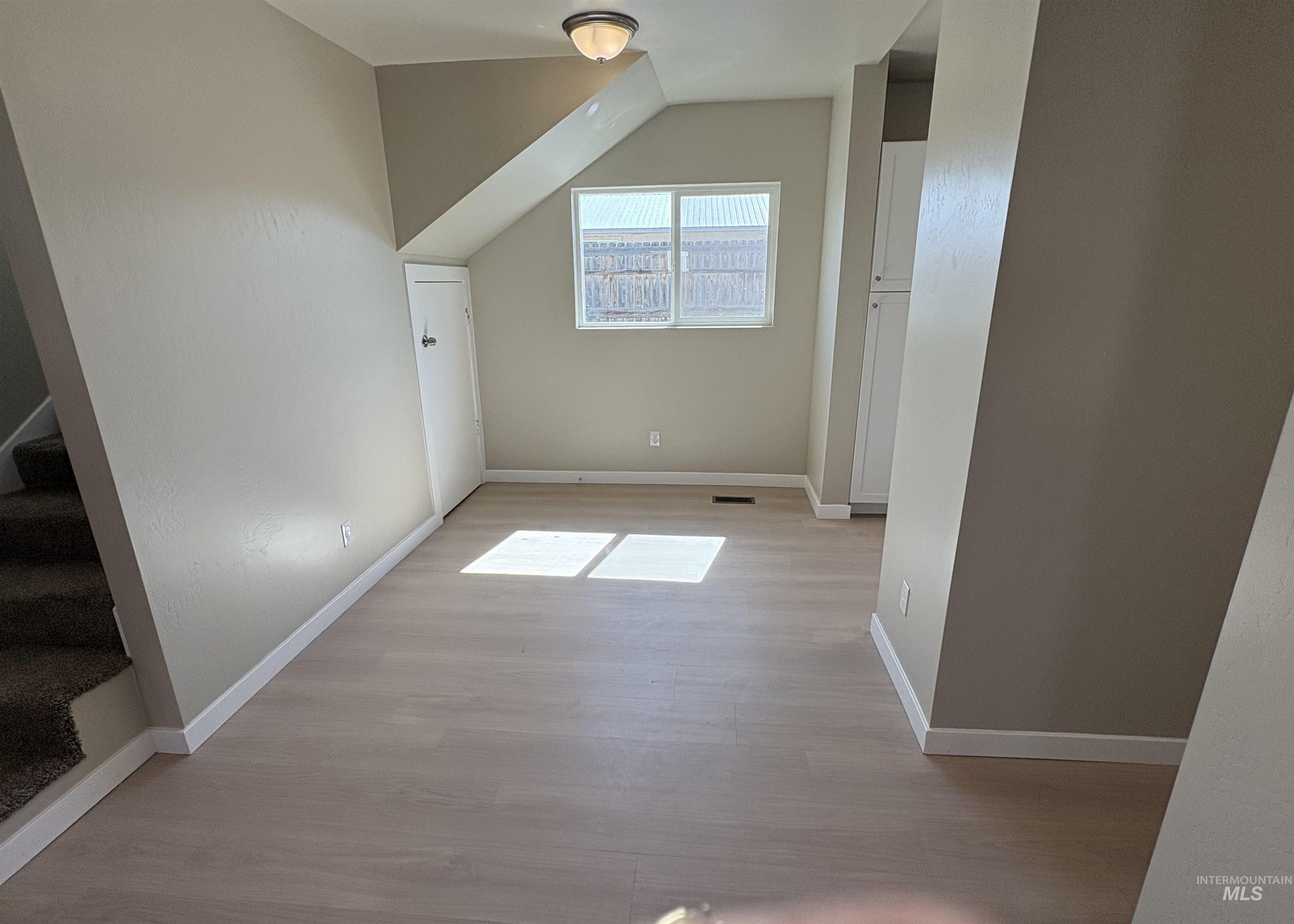 513 W Avenue B Property Photo 17