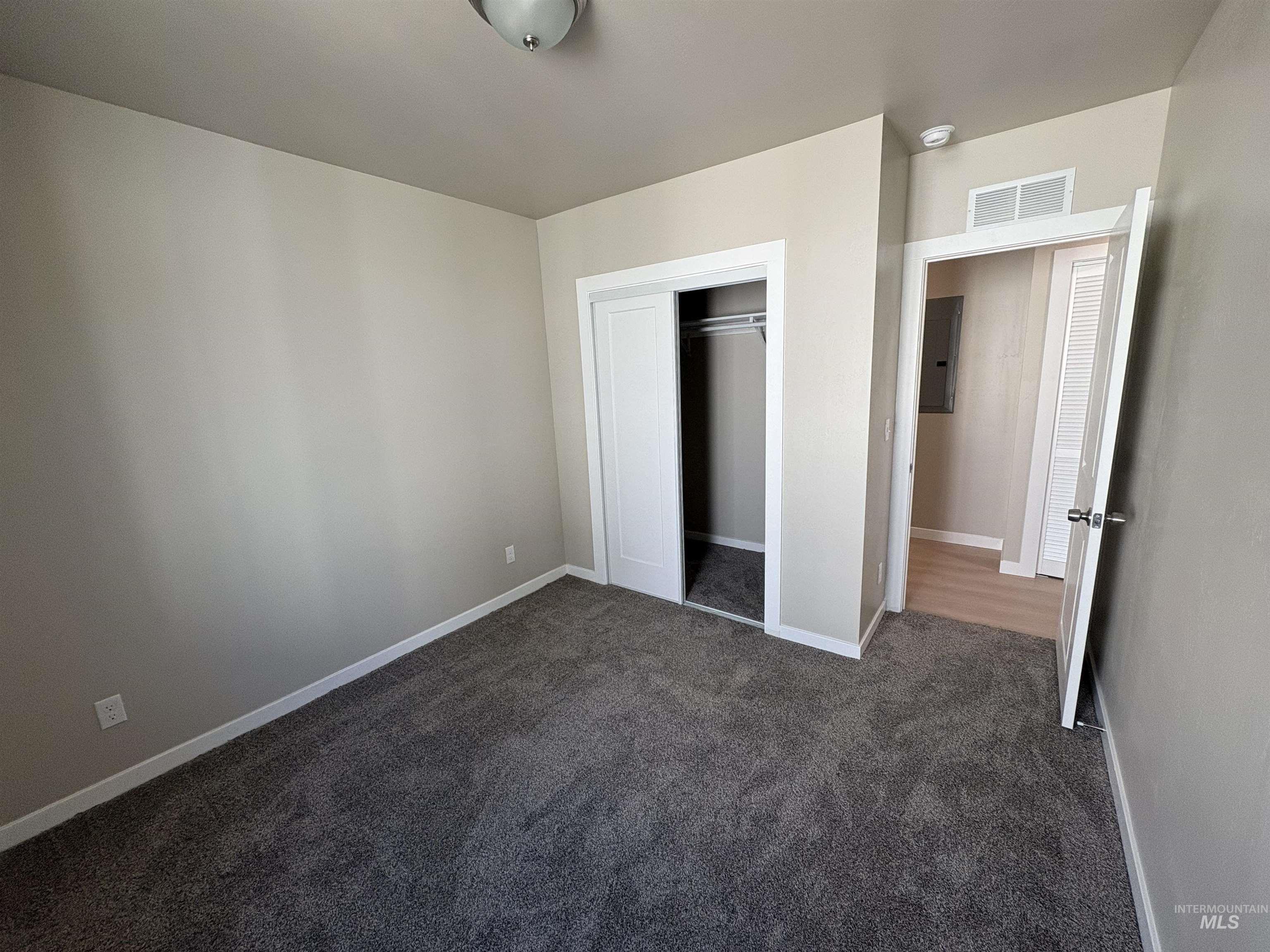 513 W Avenue B Property Photo 22