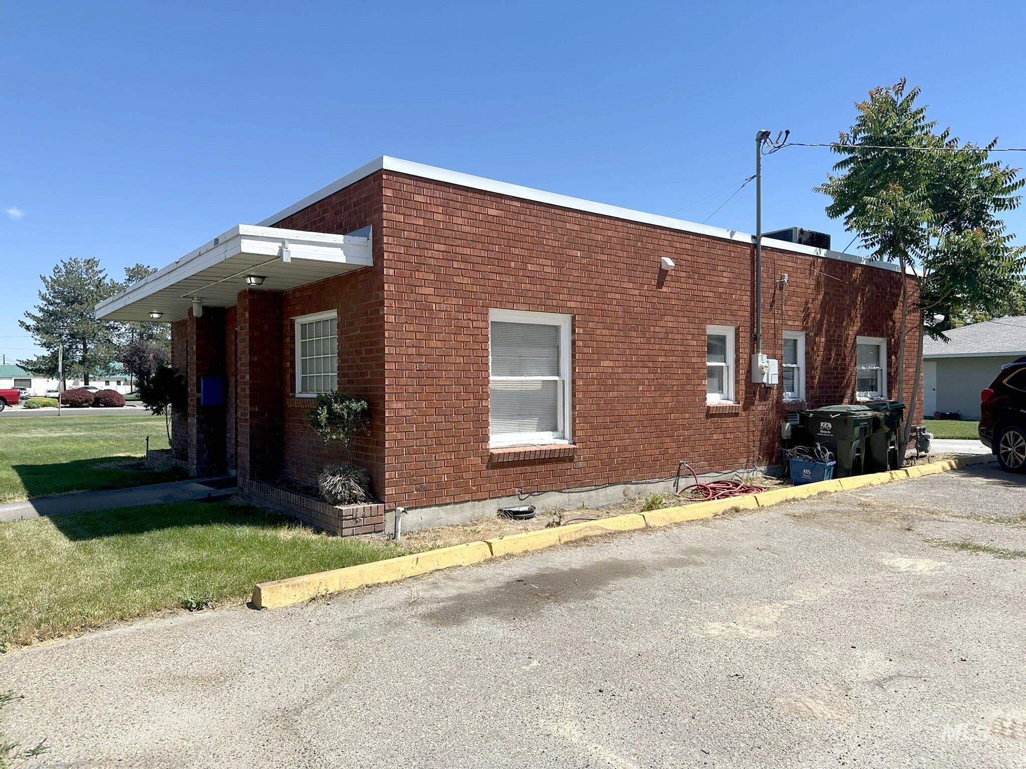 434 W Idaho Property Photo 3