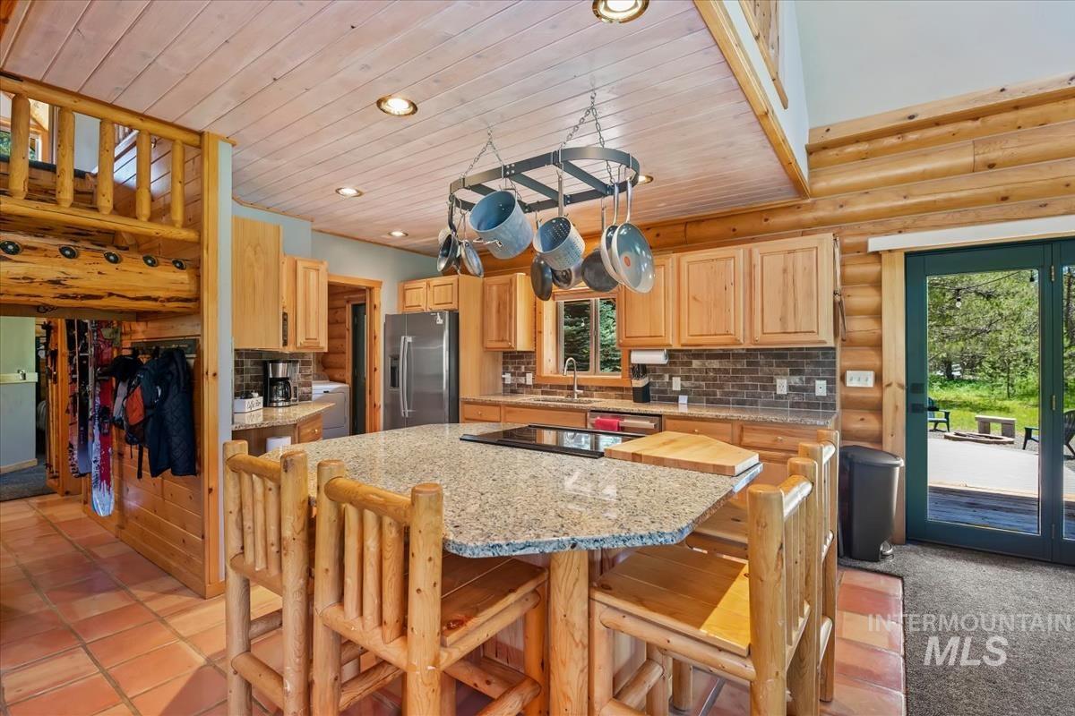 12782 Cascade Dr Property Photo 10