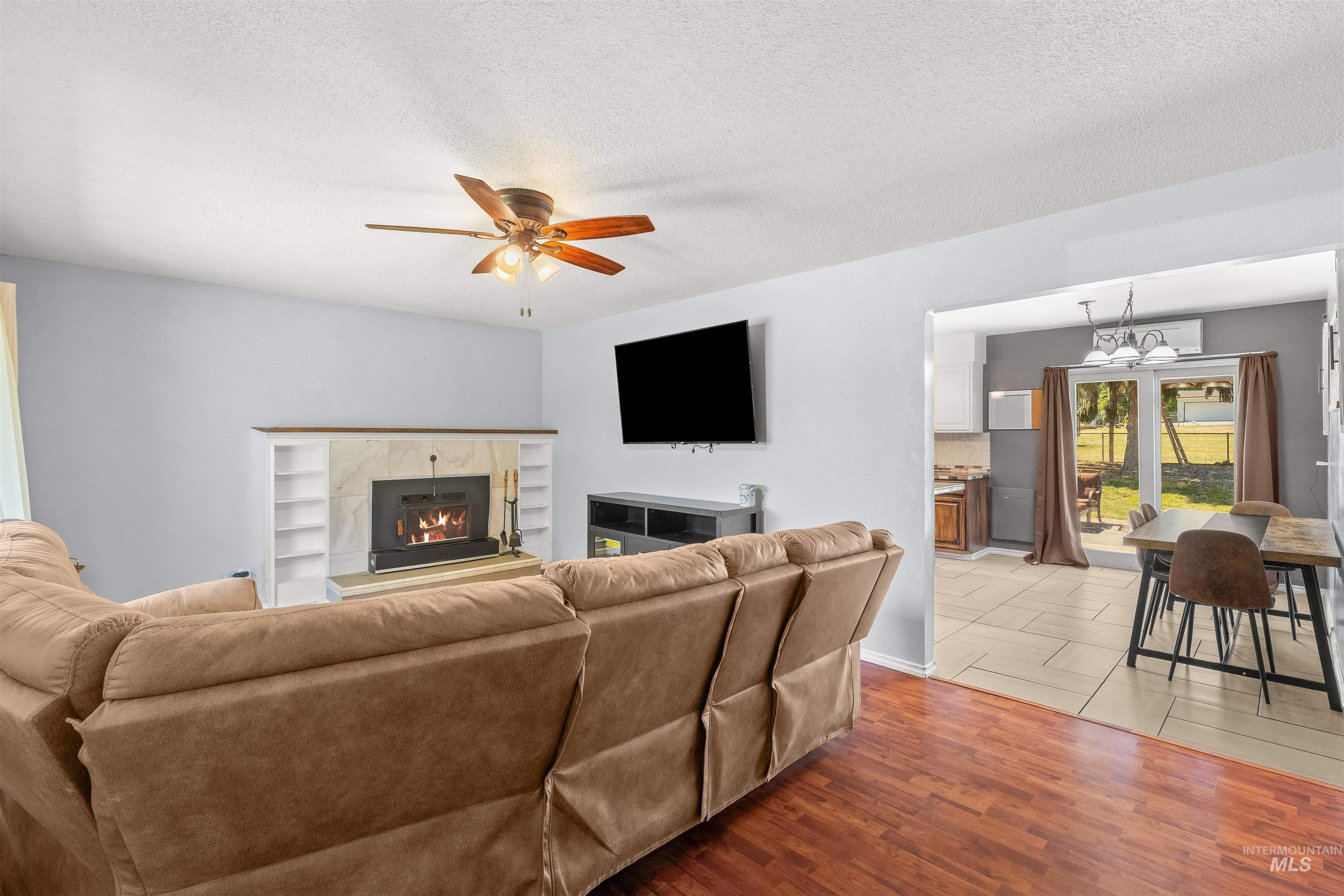 1428 Bryden Ave Property Photo 6