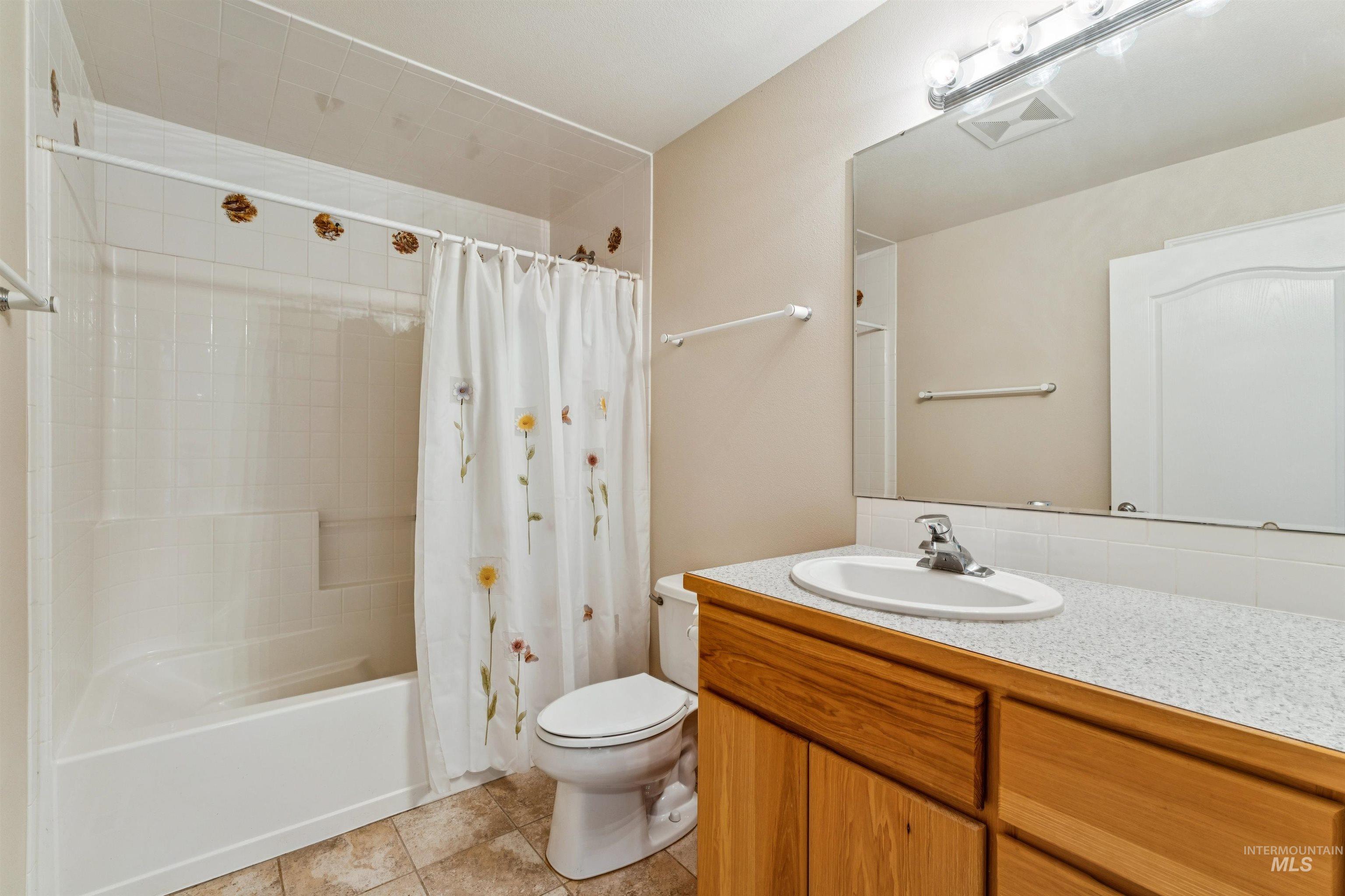 2099 Shelley Drive Property Photo 29