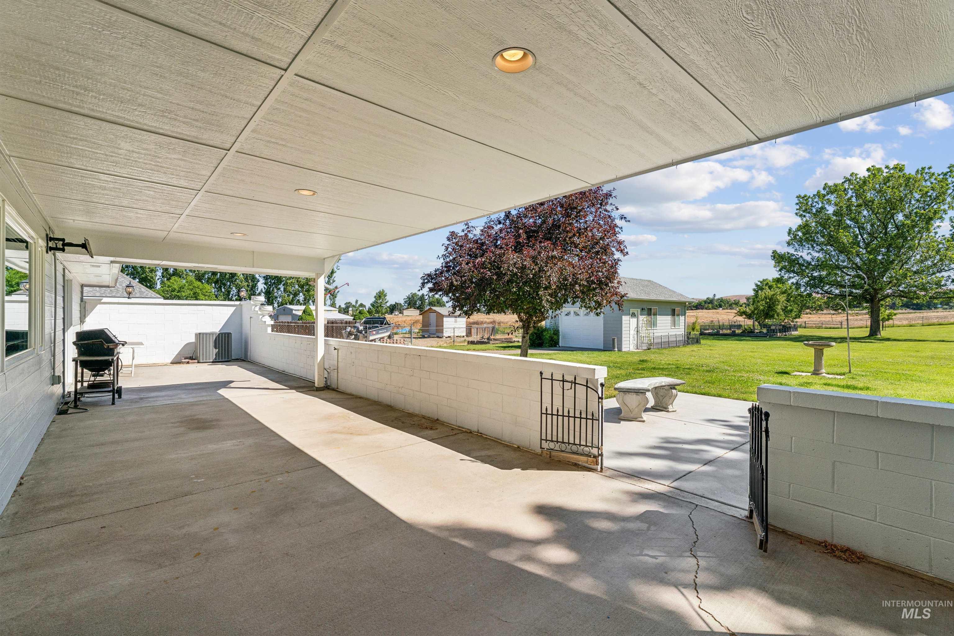 2099 Shelley Drive Property Photo 36