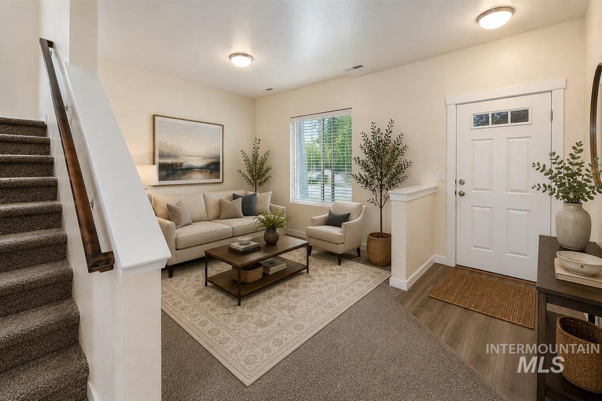 3061 W Silver River St Property Photo 4