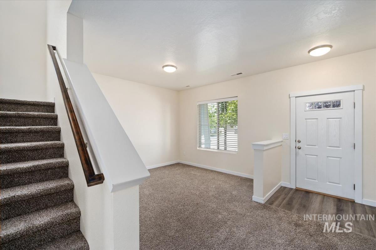 3061 W Silver River St Property Photo 5