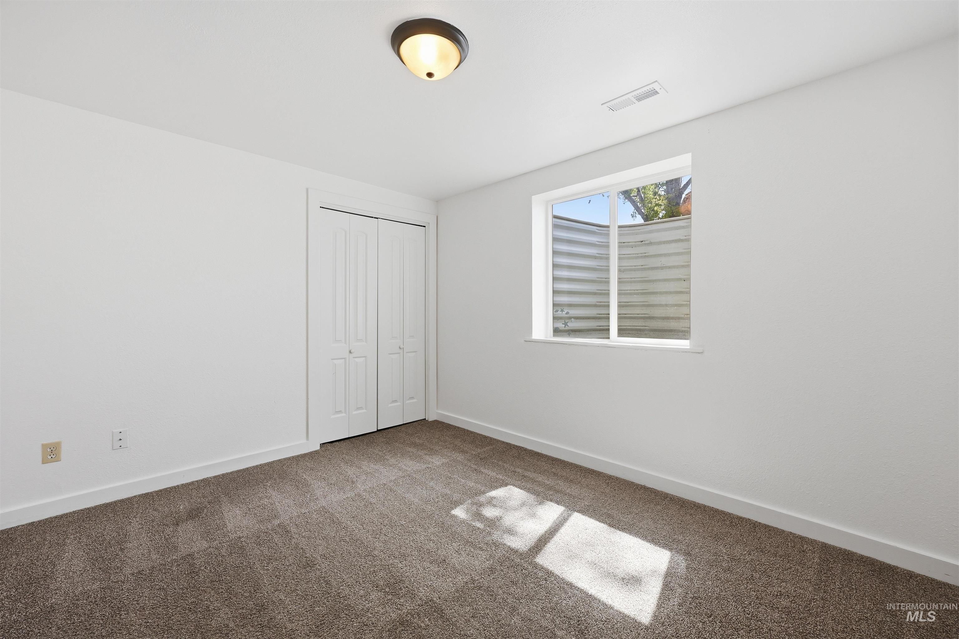 10370 Cherry Ln Property Photo 27