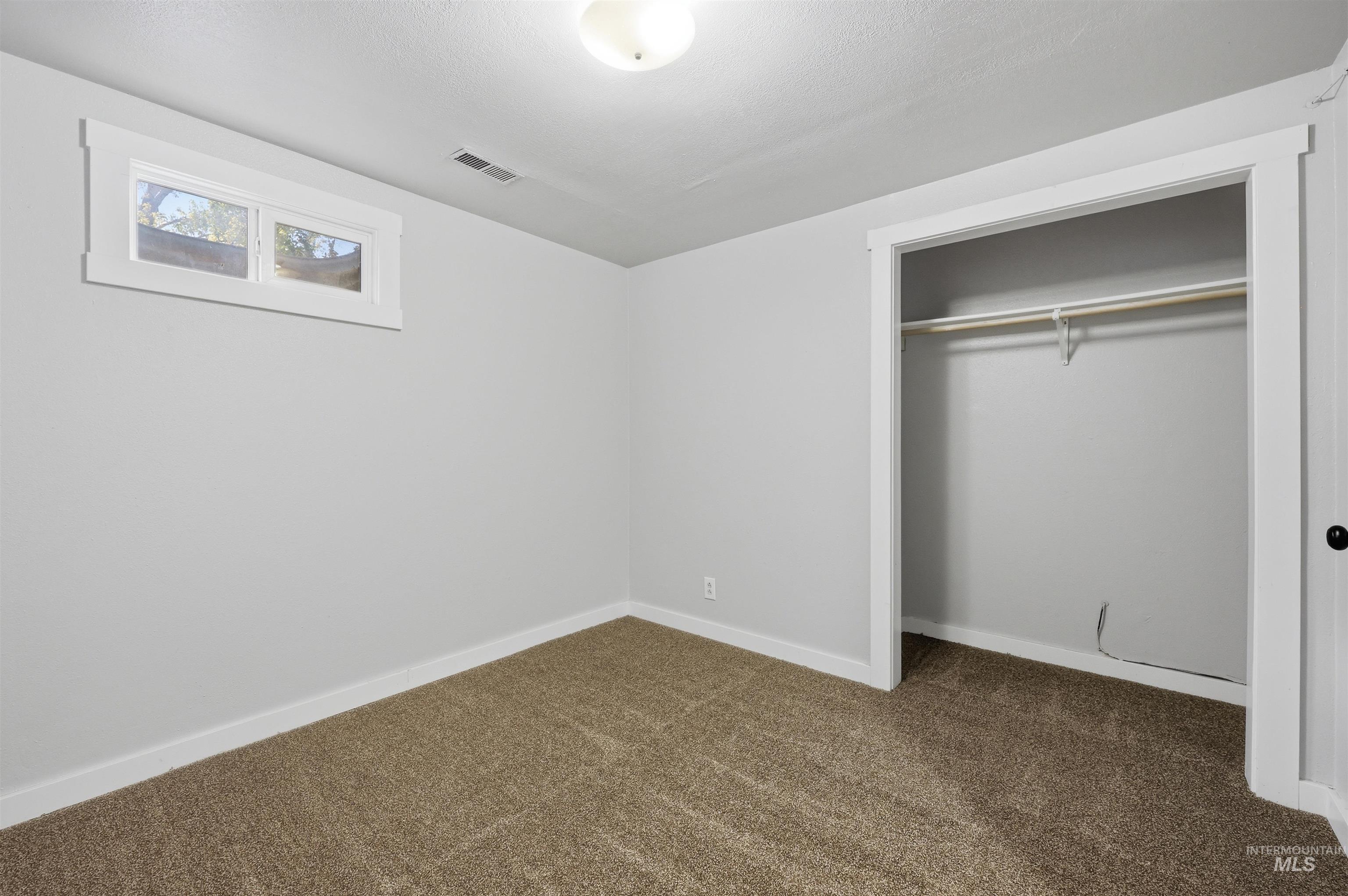 10370 Cherry Ln Property Photo 30