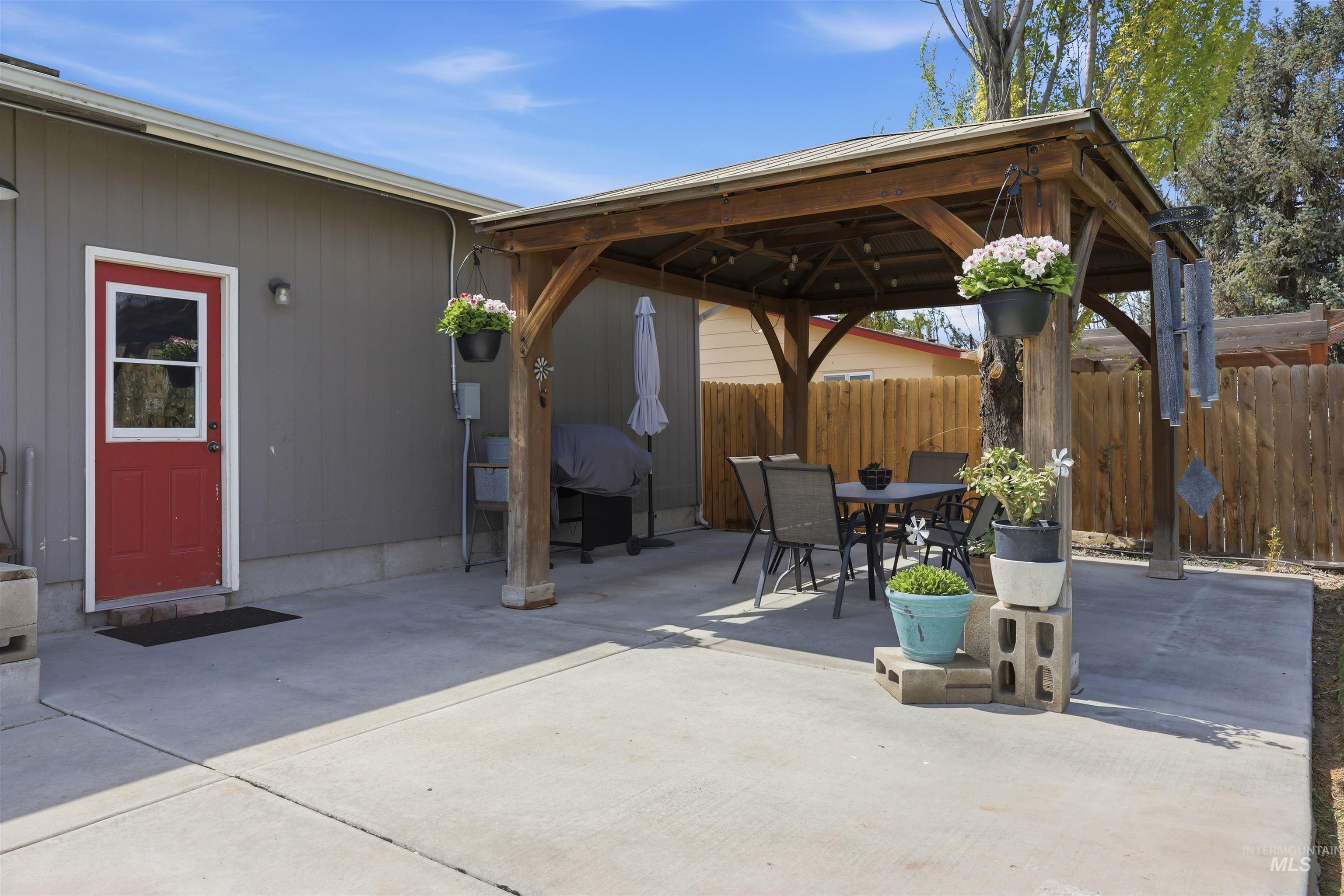 10370 Cherry Ln Property Photo 34
