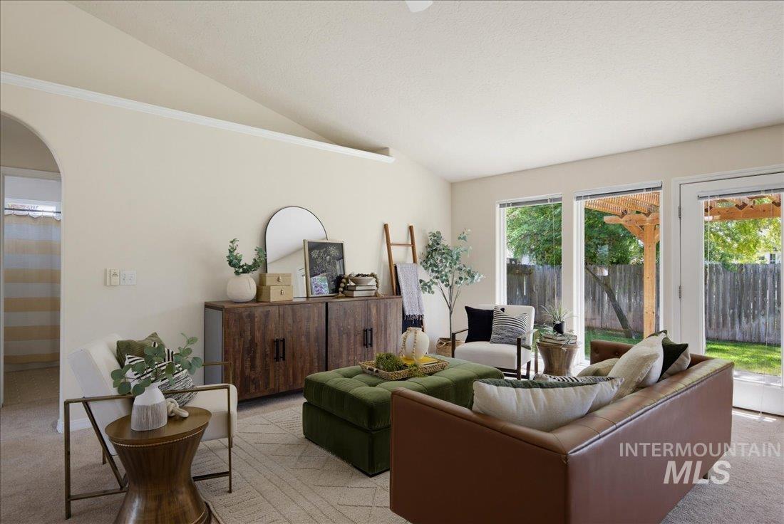 2861 W Forecast Street Property Photo 6