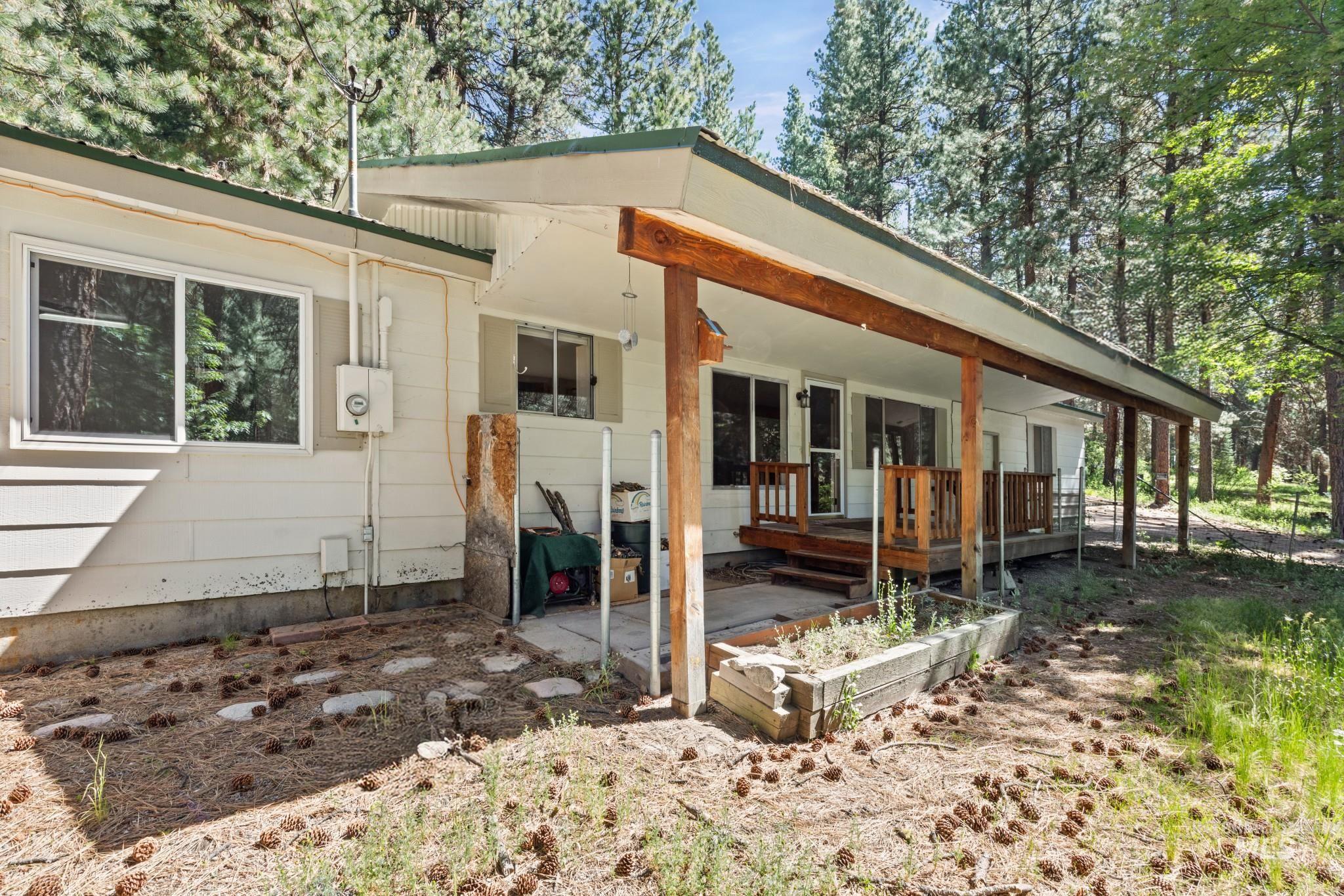 18 Hida Way Property Photo 2