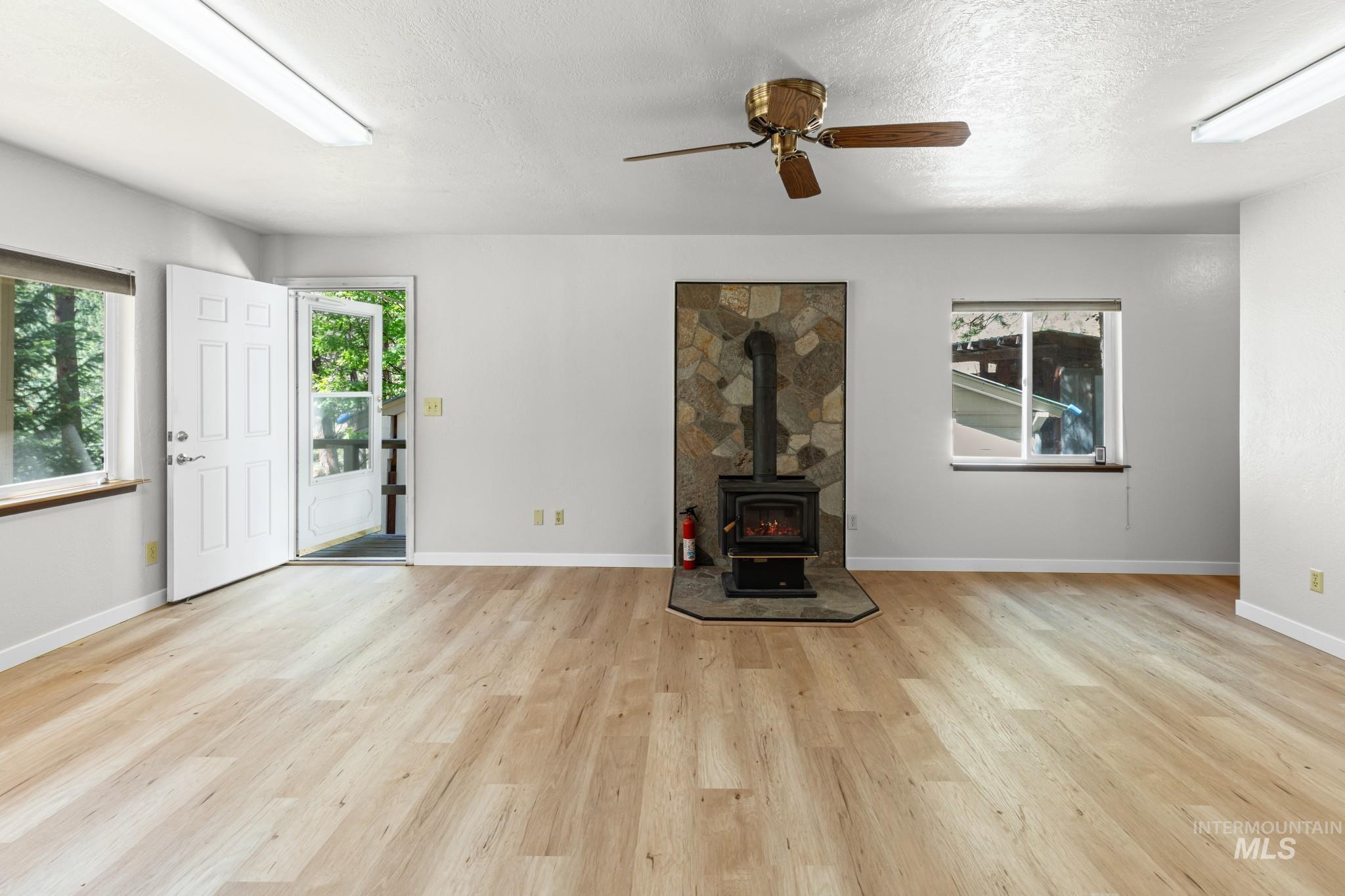 18 Hida Way Property Photo 13