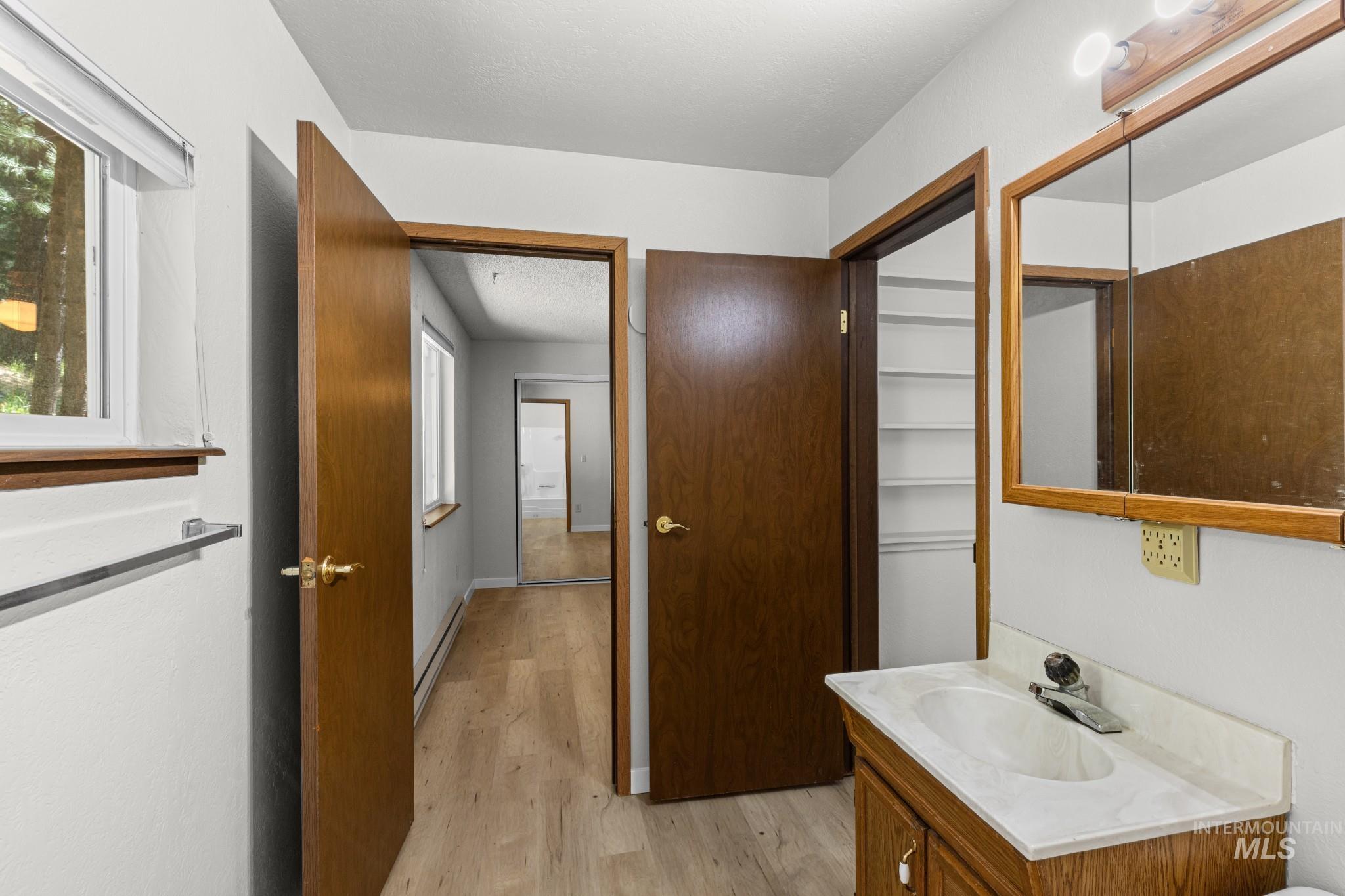18 Hida Way Property Photo 17