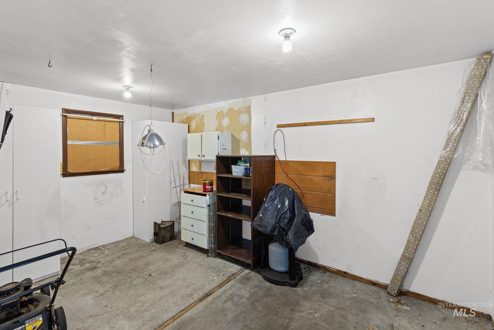 18 Hida Way Property Photo 27
