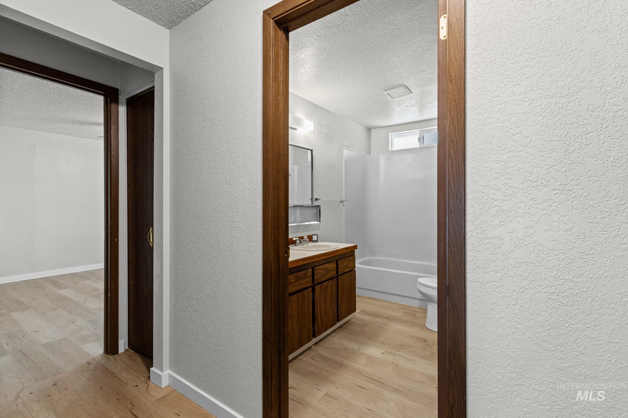 18 Hida Way Property Photo 32