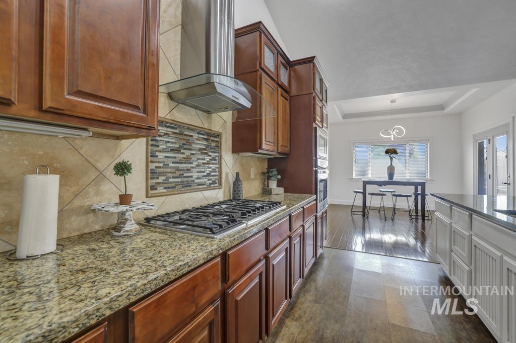 629 Lochsa Road Property Photo 15