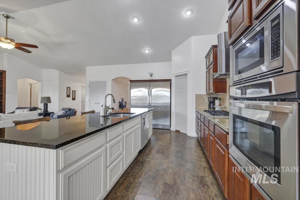629 Lochsa Road Property Photo 16