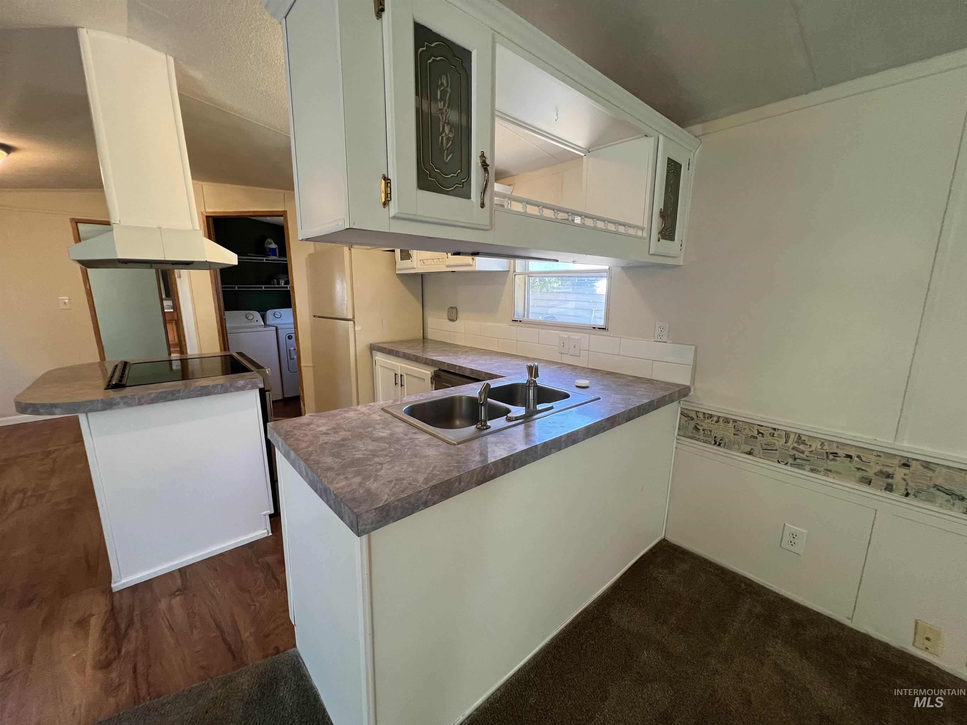 4030 River Resort Dr Property Photo 11