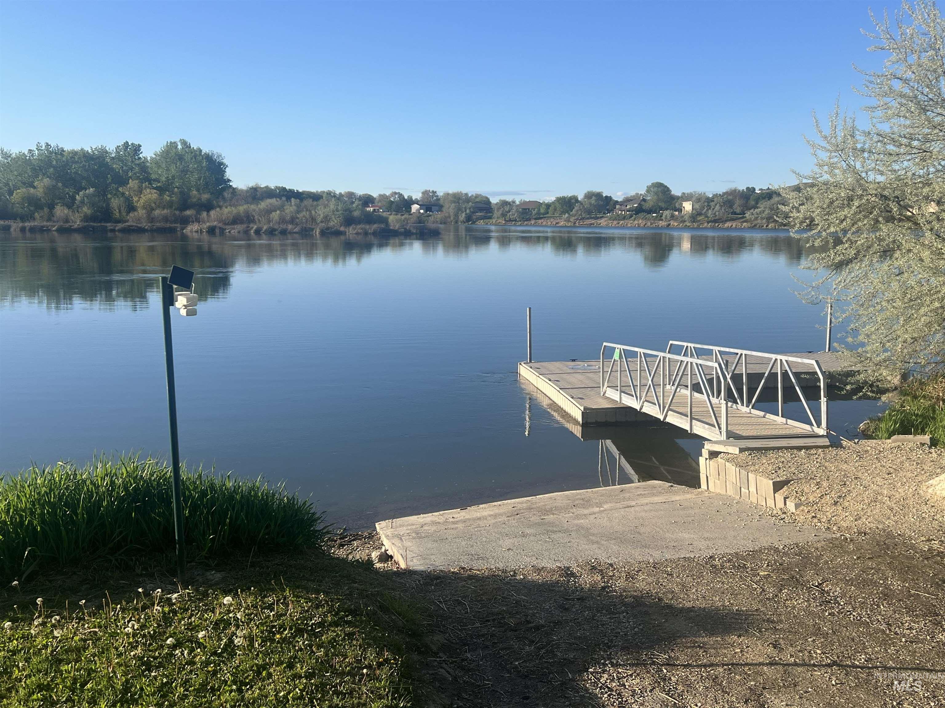 4030 River Resort Dr Property Photo 31