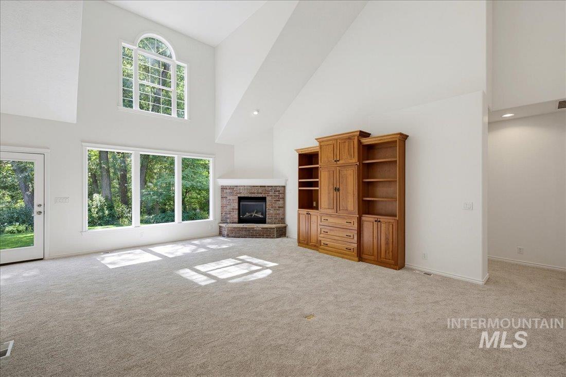 1948 S Riverford Pl Property Photo 16