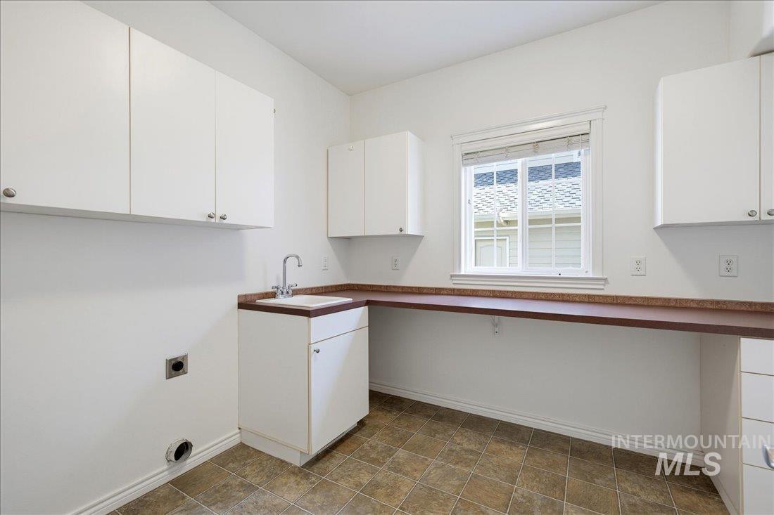 1948 S Riverford Pl Property Photo 29