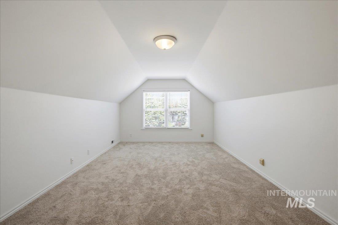 1948 S Riverford Pl Property Photo 38
