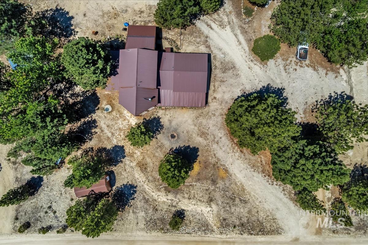 417 Elk Creek Rd Property Photo 41