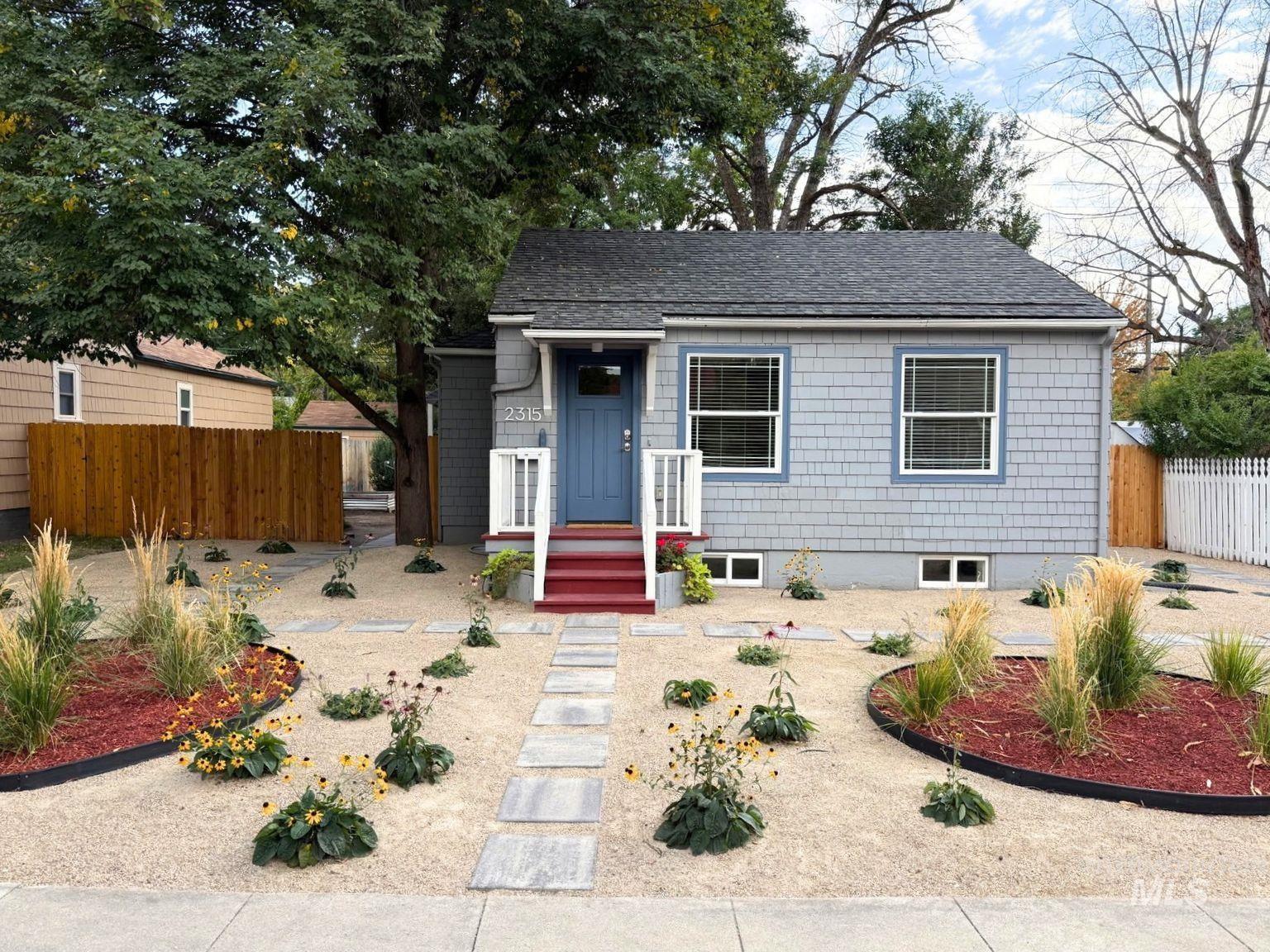 2315 W Jefferson Street Property Photo 1