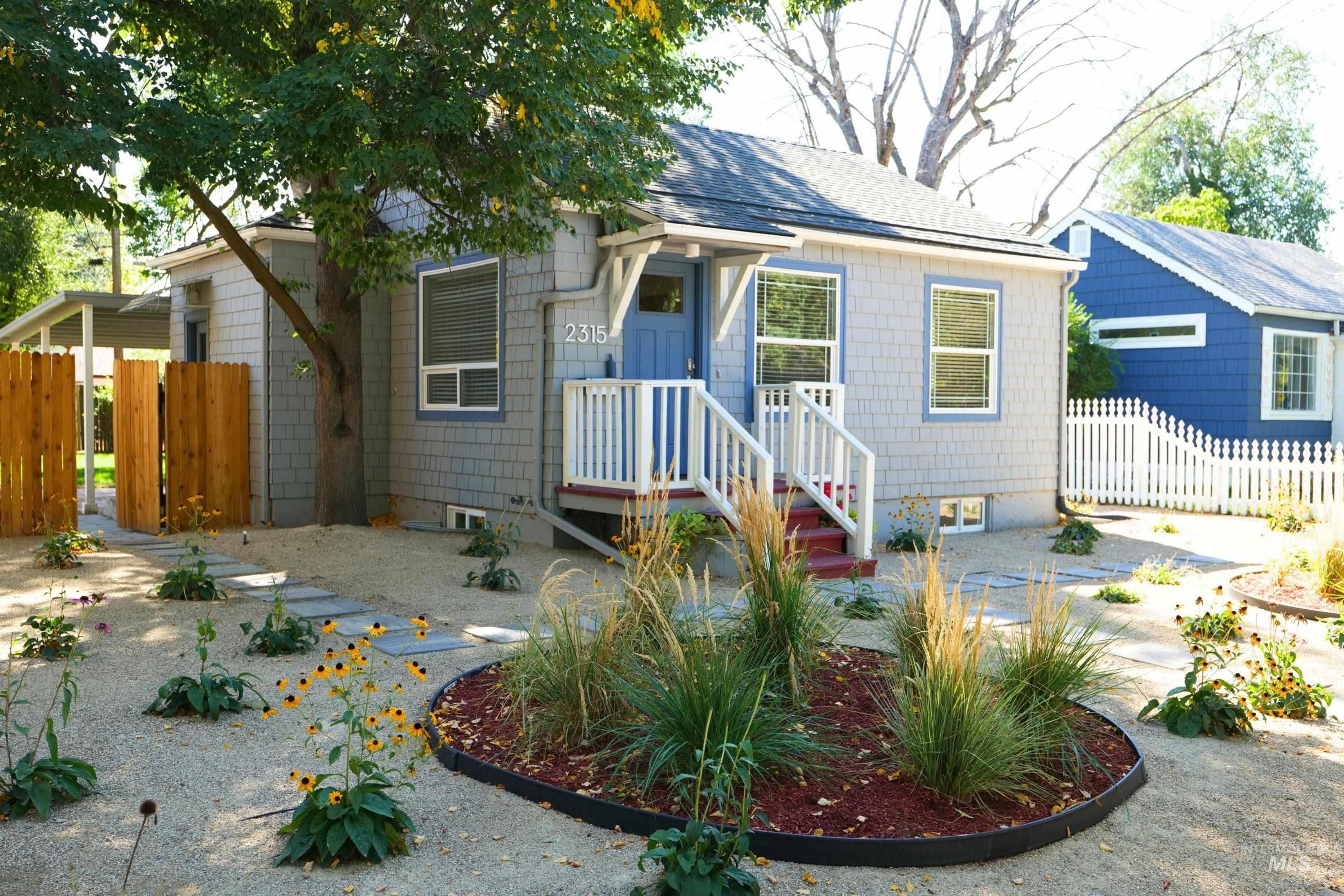 2315 W Jefferson Street Property Photo 3