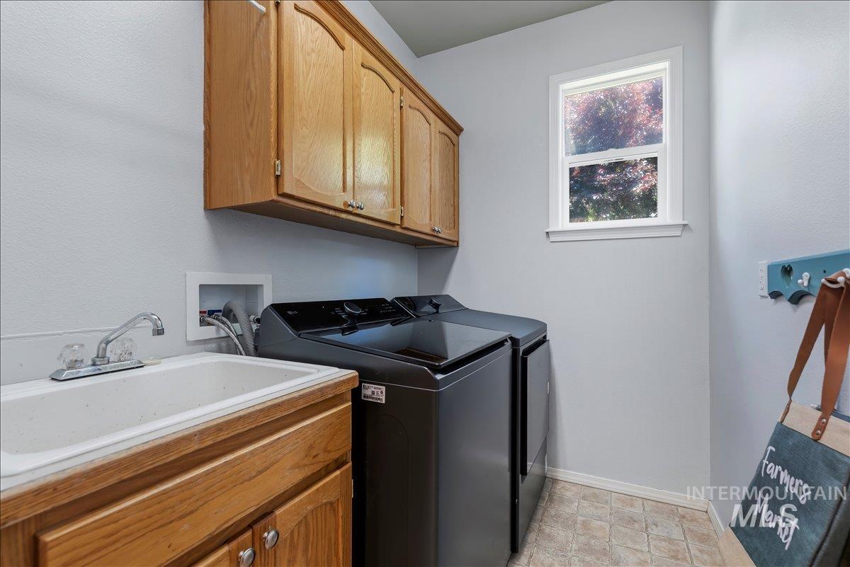 2078 W Lowry Street Property Photo 34