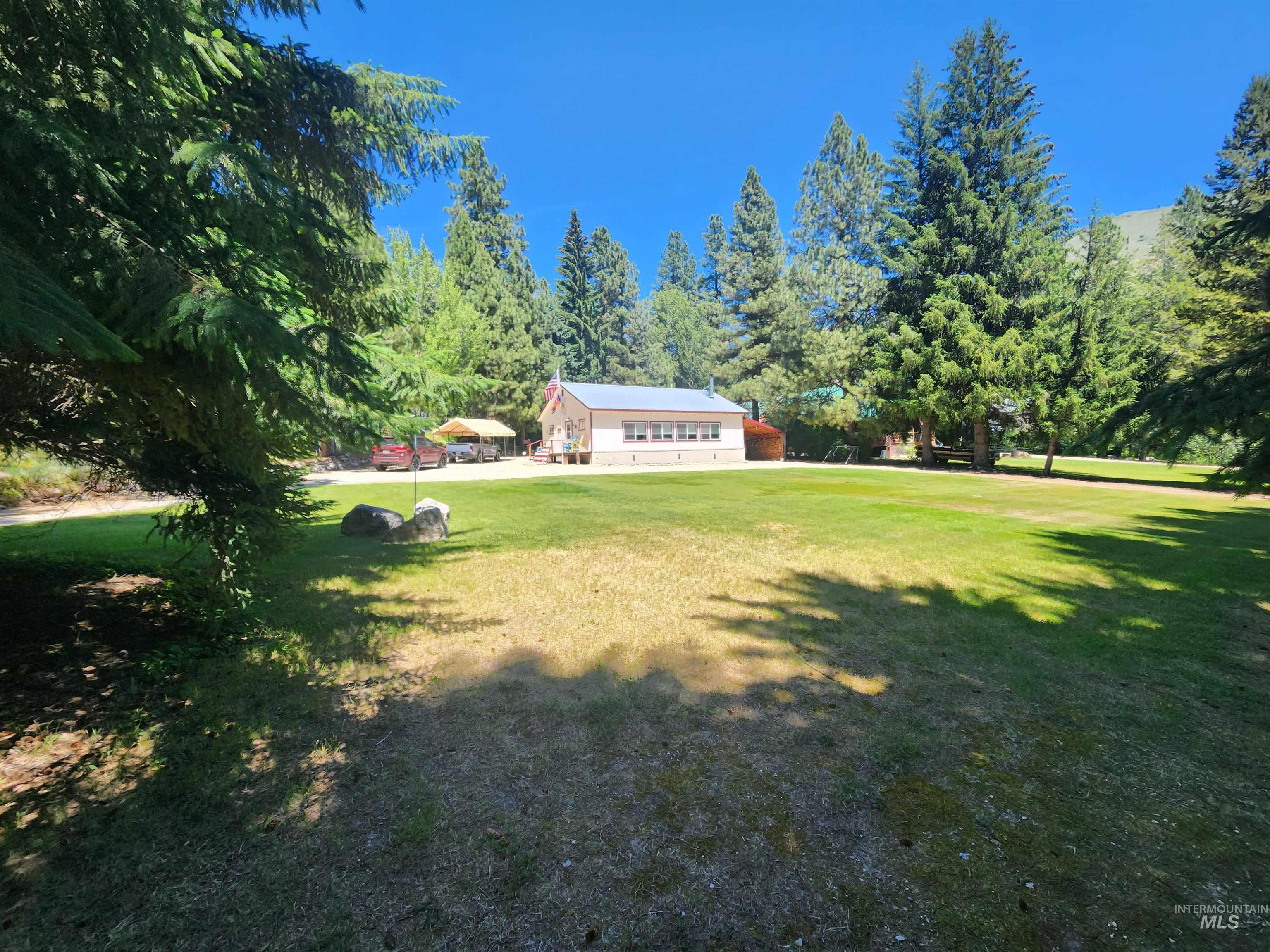 38 E Foster Street Property Photo 18