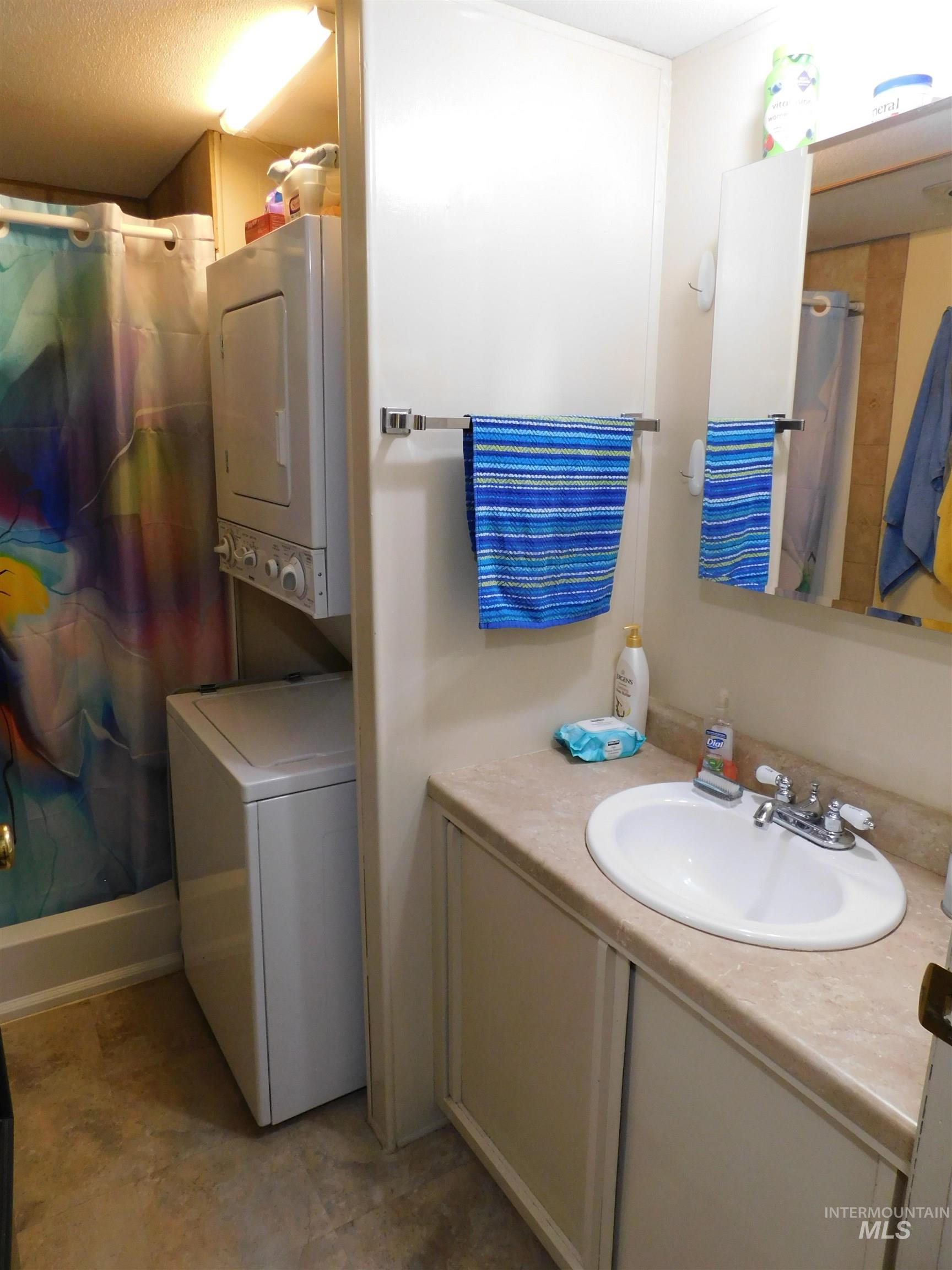 38 E Foster Street Property Photo 20